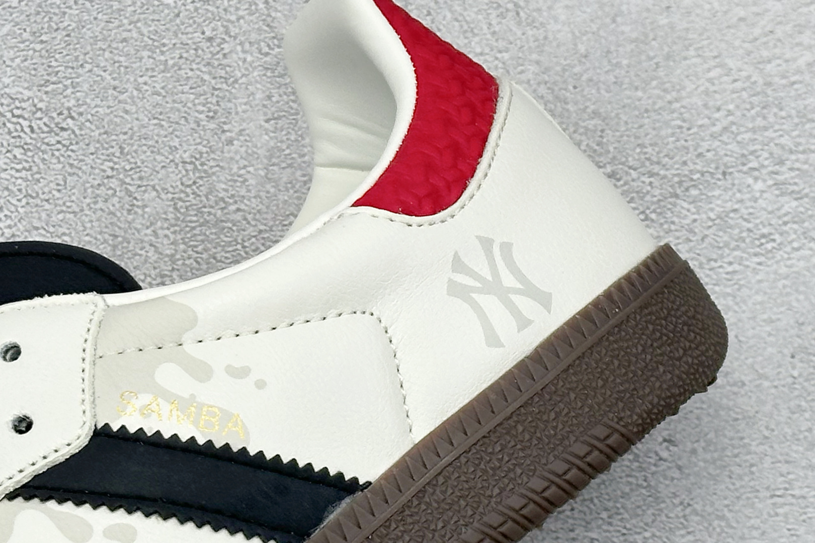 160 Adidas originals Samba x MLB联名 桑巴舞系列复古经典轻便板鞋 GJ75812-Chinese UA Cheap High Quatity Brand Clothes Bags handbags Sneakers wholesale wholesaler seller from China Factory suppliers Fashion Clothing Shoes best Quality Beautiful Price 160 Adidas originals Samba x MLB联名 桑巴舞系列复古经典轻便板鞋 GJ75812