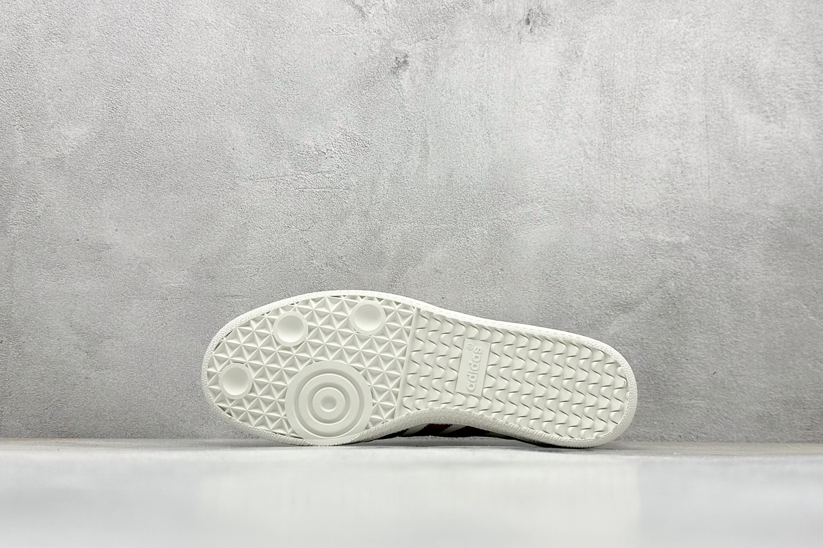 160 Adidas originals Samba x LV联名 桑巴舞系列复古经典轻便板鞋 GJ75811