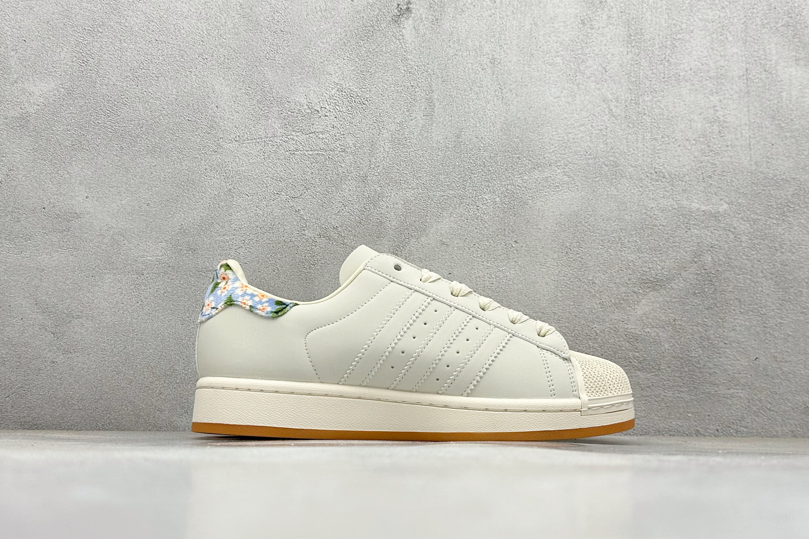 140 Adidas Originals Superstar II 贝壳头休闲板鞋 JR8865
