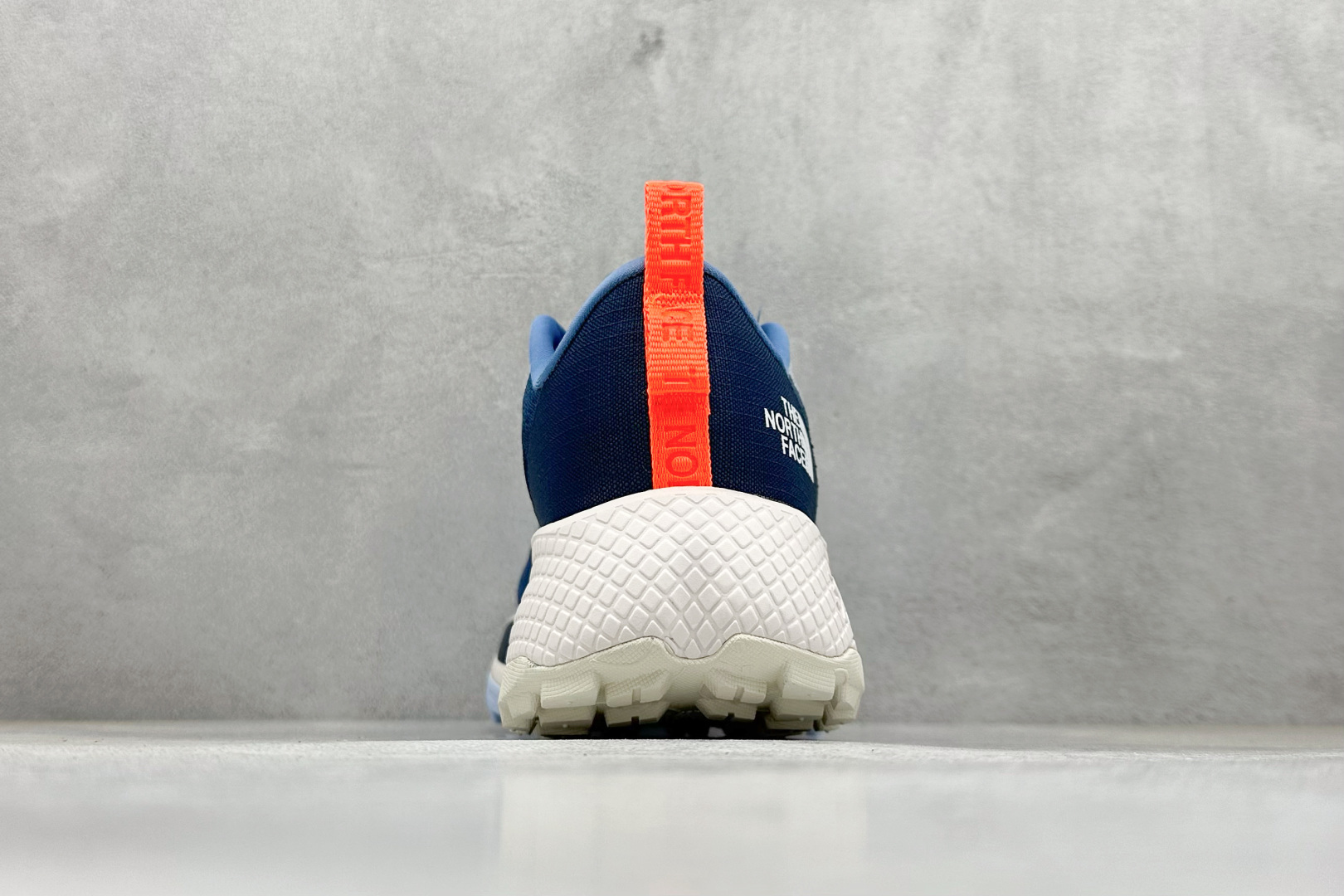 220 北面The North Face Altamesa 500 圆头系带减震耐磨低帮越野徒步鞋 NFOA83N3-7Y1