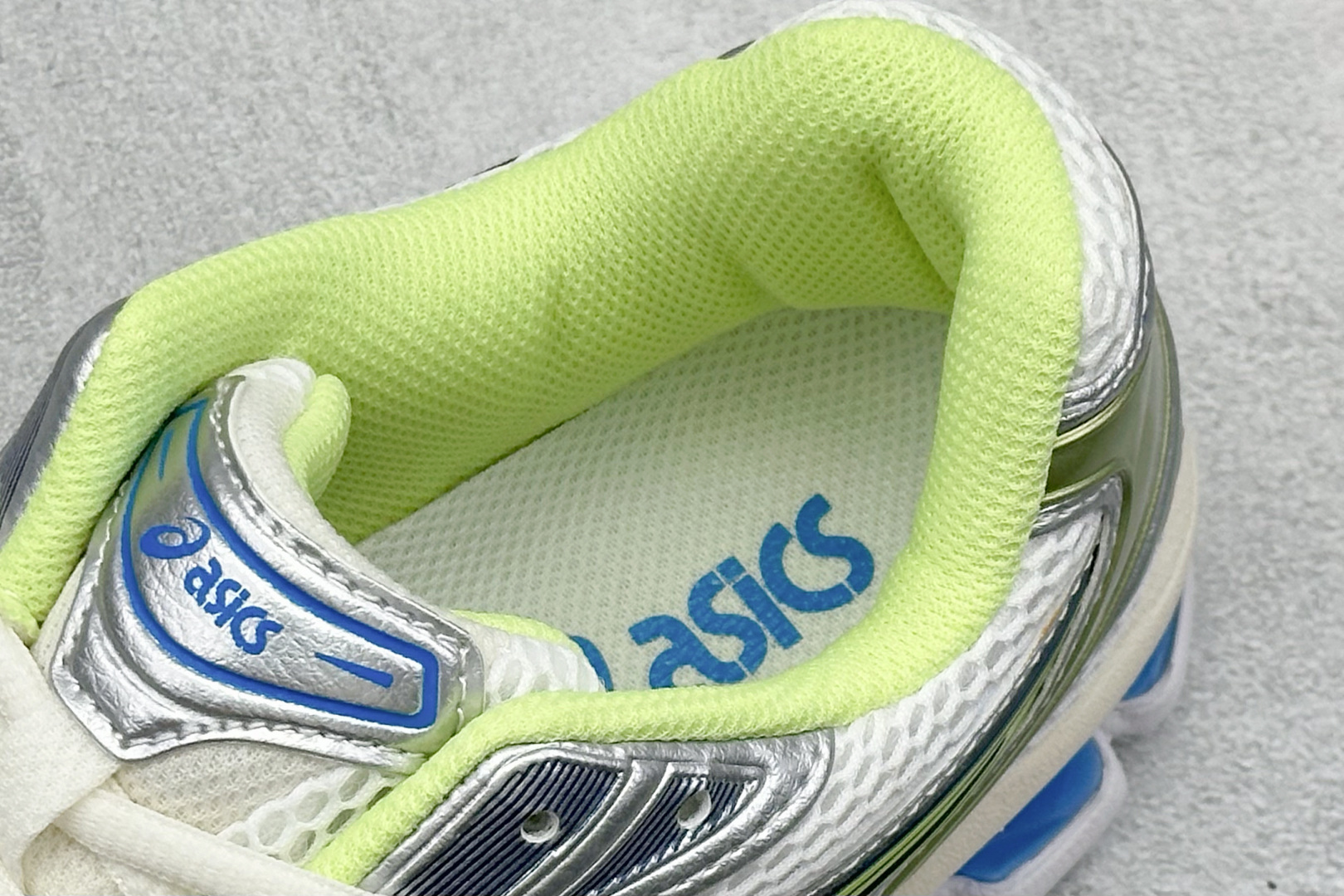 220 GW版Asics Gel-Kayano 14 亚瑟士运动休闲透气专业跑鞋 1203A537-108