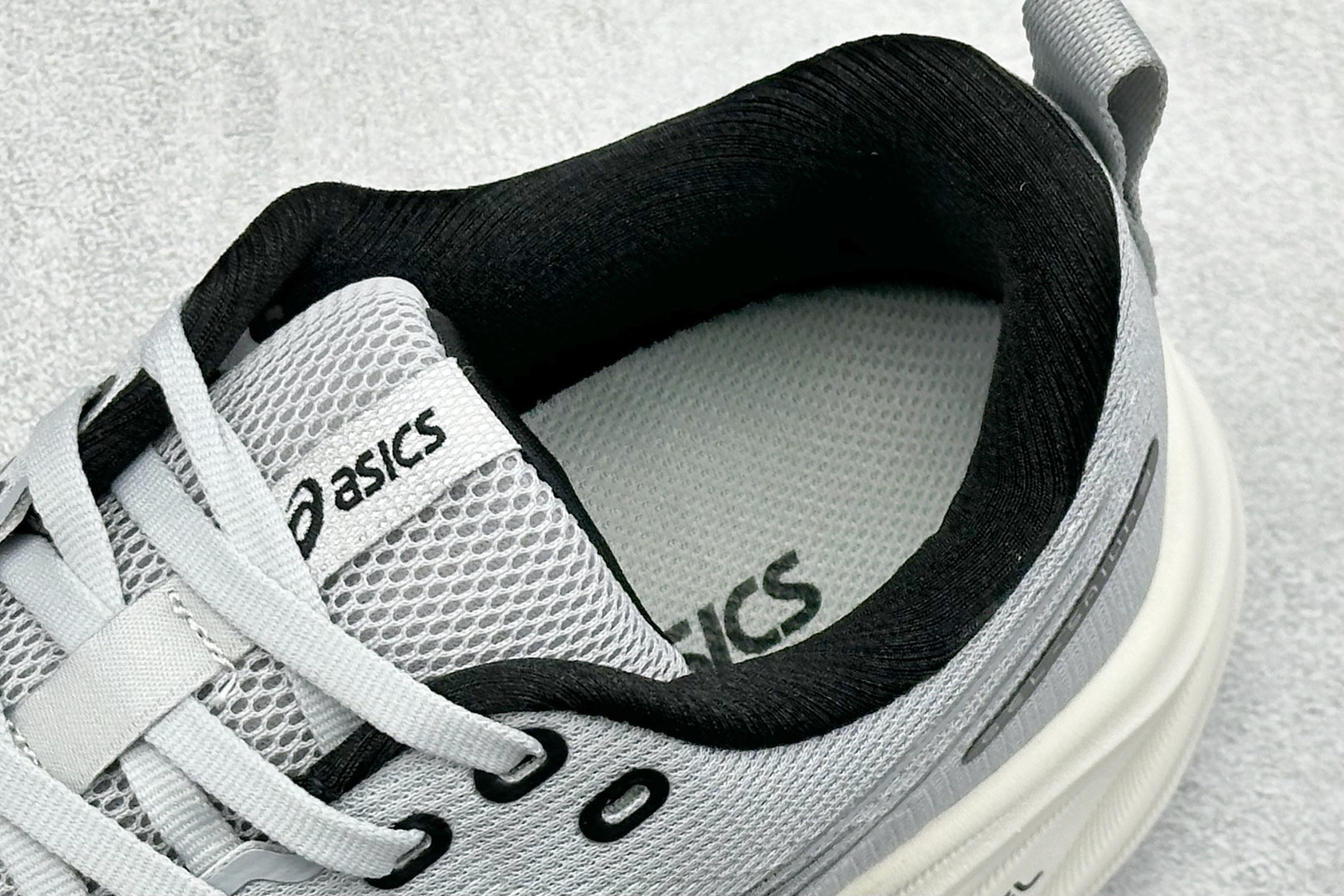 190 Asics GEL-SAIUN 3 亚瑟士运动休闲透气专业跑鞋 1011B258-005