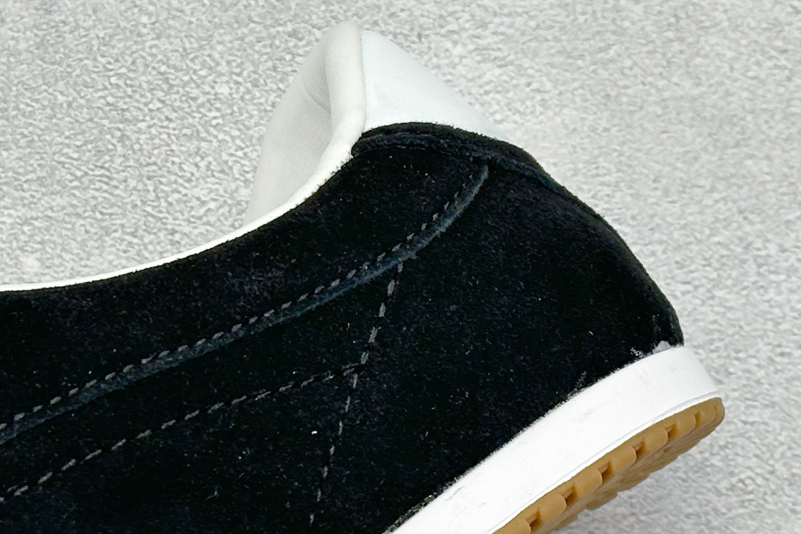 210 S版 ALO SUNSET SNEAKER 休闲城市通勤训练跑步鞋 A0891U-Black