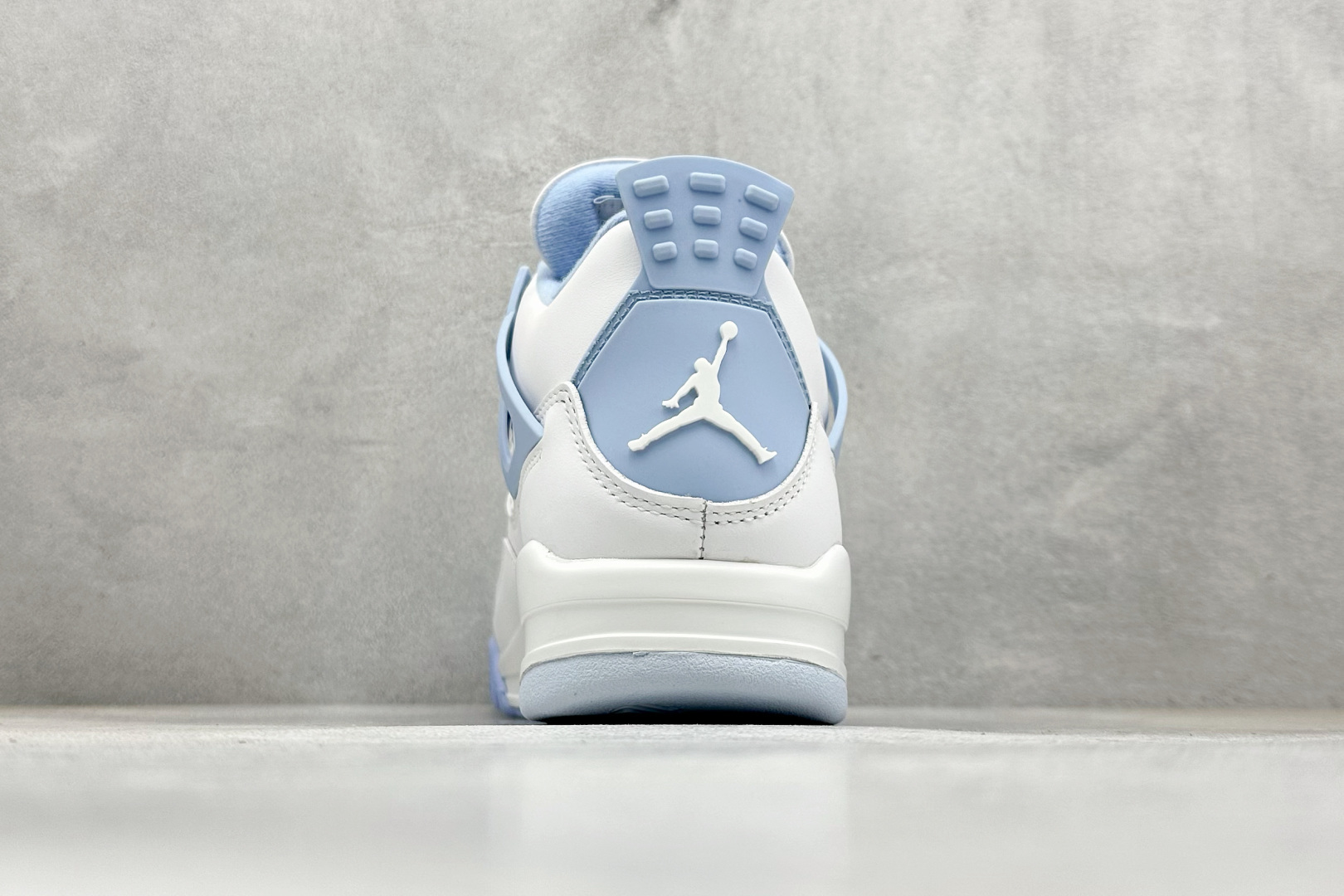 300 新F版Air Jordan AJ4 Retro 白蓝 中帮篮球鞋 HV0823-100