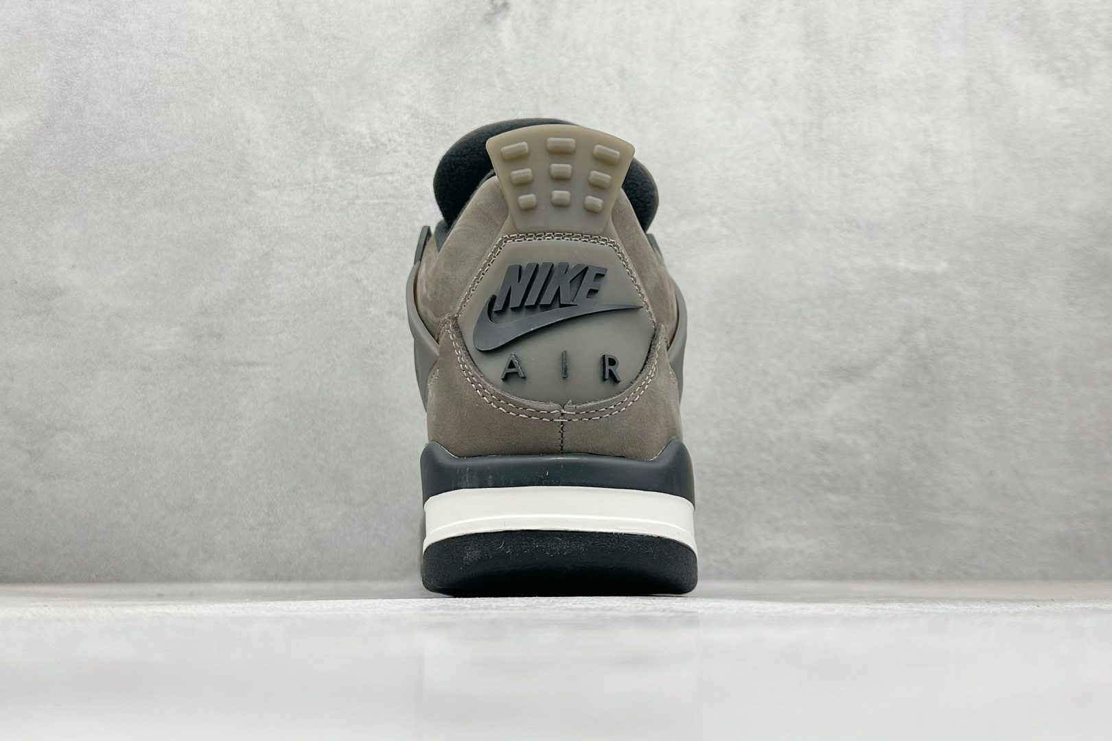 300 新F版Air Jordan AJ4 Retro 魔卡 中帮篮球鞋 FV5029-200