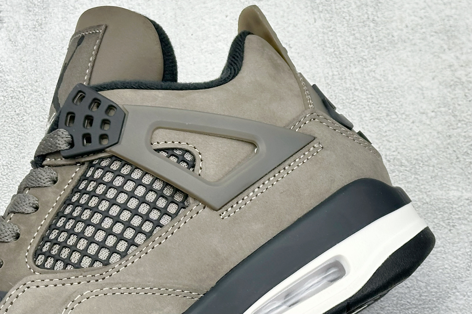 300 新F版Air Jordan AJ4 Retro 魔卡 中帮篮球鞋 FV5029-200