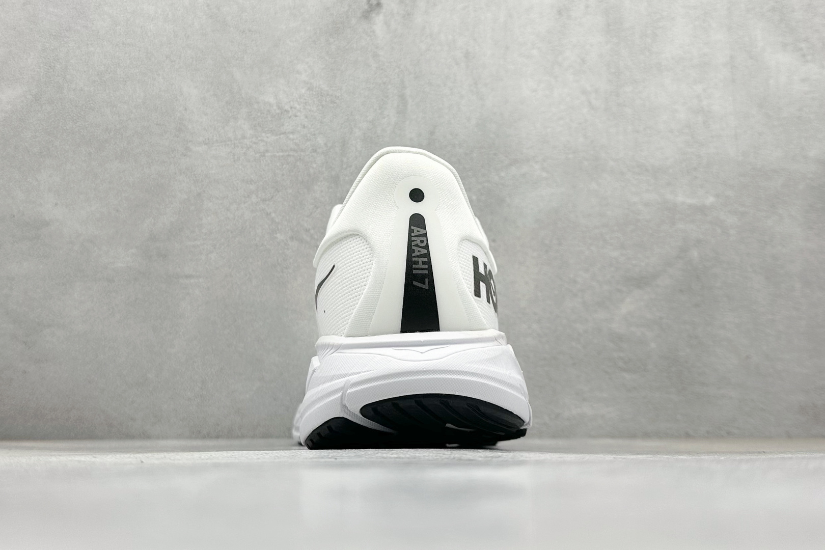 180 BF版HOKA ONE ONE M ARAHI 7 低帮专业越野跑步鞋 1147850-BDBSW