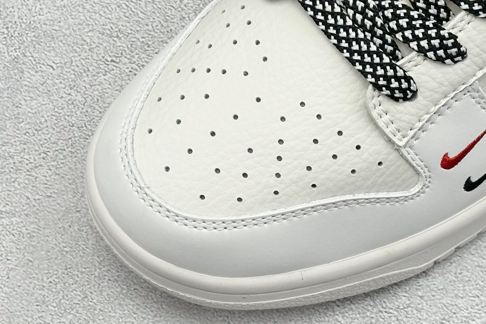 280 XC版Nike SB Dunk Low 双色小勾 周年高端定制 低帮休闲板鞋 CS1688-132-Chinese UA Cheap High Quatity Brand Clothes Bags handbags Sneakers wholesale wholesaler seller from China Factory suppliers Fashion Clothing Shoes best Quality Beautiful Price 280 XC版Nike SB Dunk Low 双色小勾 周年高端定制 低帮休闲板鞋 CS1688-132