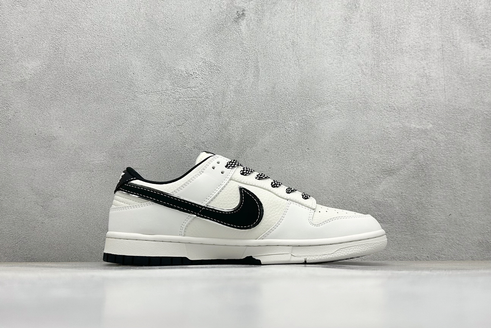 280 XC版Nike SB Dunk Low 双色小勾 周年高端定制 低帮休闲板鞋 CS1688-132-Chinese UA Cheap High Quatity Brand Clothes Bags handbags Sneakers wholesale wholesaler seller from China Factory suppliers Fashion Clothing Shoes best Quality Beautiful Price 280 XC版Nike SB Dunk Low 双色小勾 周年高端定制 低帮休闲板鞋 CS1688-132