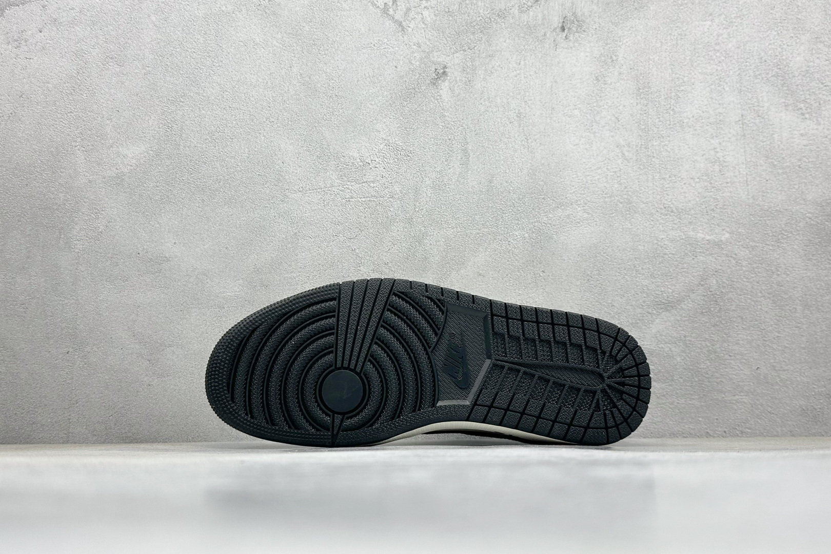 280 SC版Travis Scott x Fragment Design x Air Jordan 1 Low SP AJ1 乔1 LV联名 白黑牛仔 低帮文化休闲板鞋 SC0601-058-Chinese UA Cheap High Quatity Brand Clothes Bags handbags Sneakers wholesale wholesaler seller from China Factory suppliers Fashion Clothing Shoes best Quality Beautiful Price 280 SC版Travis Scott x Fragment Design x Air Jordan 1 Low SP AJ1 乔1 LV联名 白黑牛仔 低帮文化休闲板鞋 SC0601-058