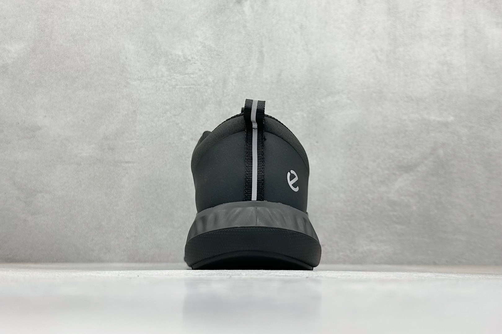 280 ECCO爱步老爹鞋男士夏季新款 全头层百搭潮流户外运动鞋 875825