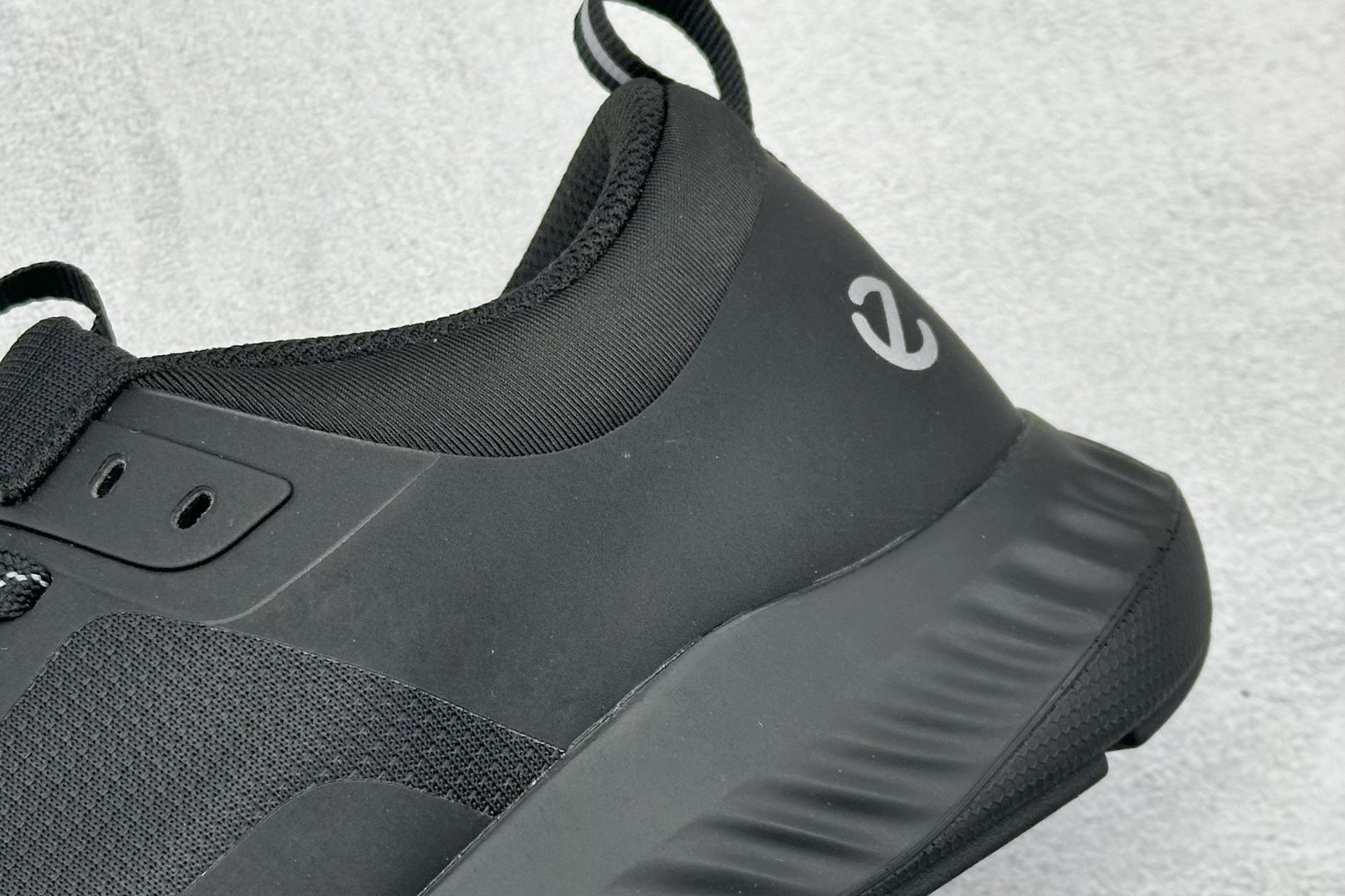 280 ECCO爱步老爹鞋男士夏季新款 全头层百搭潮流户外运动鞋 875825