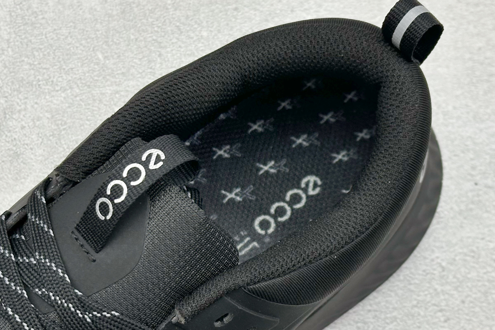 280 ECCO爱步老爹鞋男士夏季新款 全头层百搭潮流户外运动鞋 875825