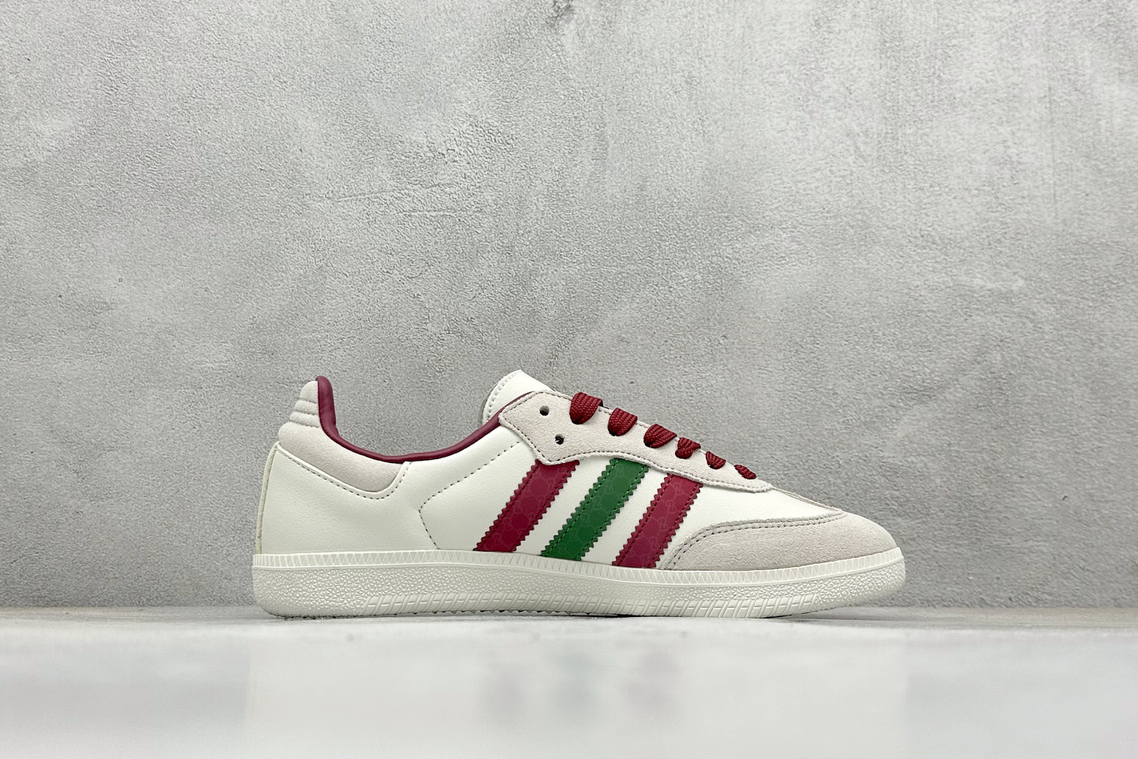 160 Adidas originals Samba x 古驰联名 桑巴舞系列复古经典轻便板鞋 GJ75802