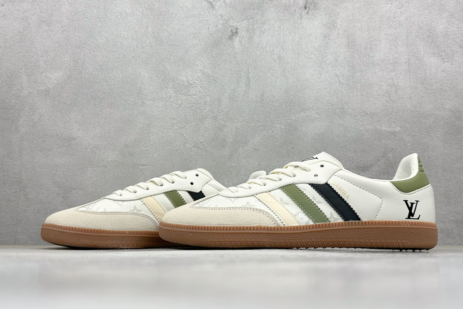 160 Adidas originals Samba x LV联名 桑巴舞系列复古经典轻便板鞋 GJ75809-Chinese UA Cheap High Quatity Brand Clothes Bags handbags Sneakers wholesale wholesaler seller from China Factory suppliers Fashion Clothing Shoes best Quality Beautiful Price 160 Adidas originals Samba x LV联名 桑巴舞系列复古经典轻便板鞋 GJ75809