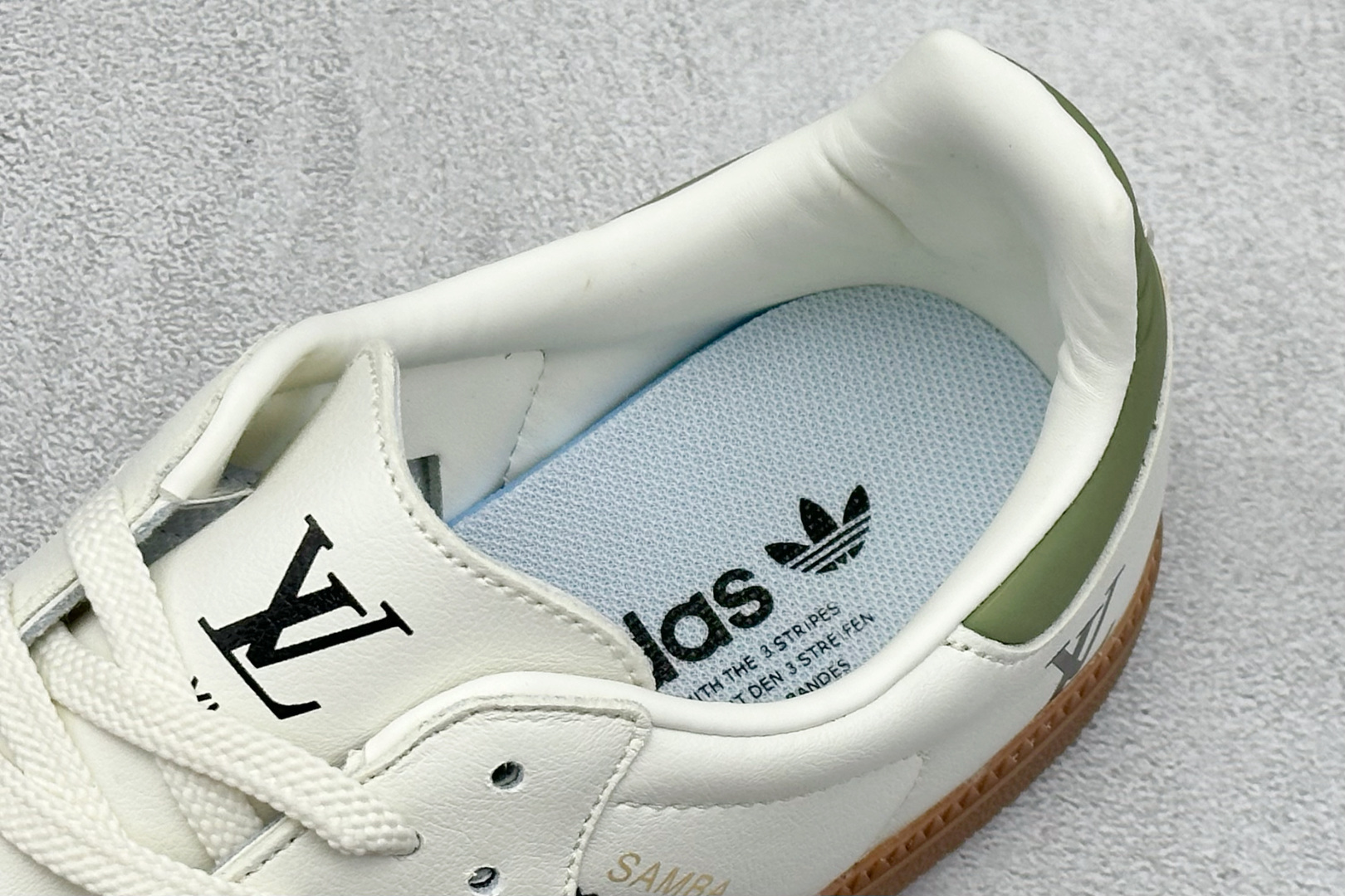 160 Adidas originals Samba x LV联名 桑巴舞系列复古经典轻便板鞋 GJ75809-Chinese UA Cheap High Quatity Brand Clothes Bags handbags Sneakers wholesale wholesaler seller from China Factory suppliers Fashion Clothing Shoes best Quality Beautiful Price 160 Adidas originals Samba x LV联名 桑巴舞系列复古经典轻便板鞋 GJ75809