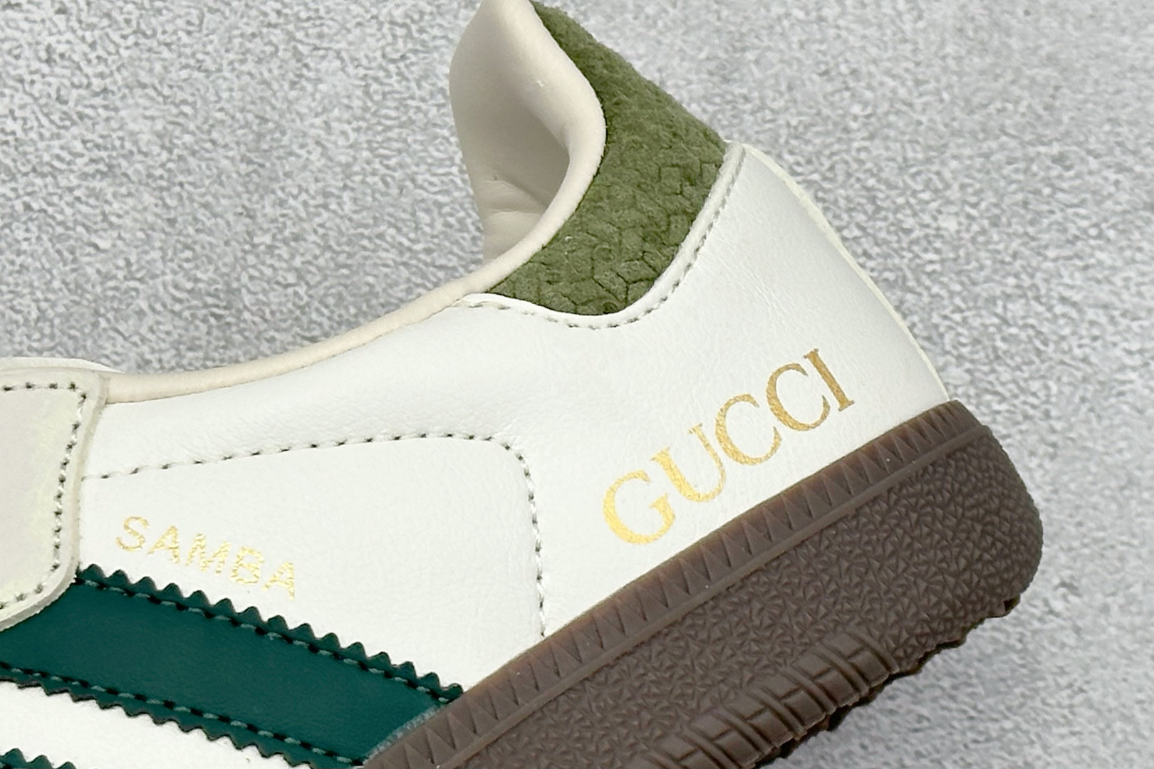 160 Adidas originals Samba x 古驰联名 桑巴舞系列复古经典轻便板鞋 GJ75809-Chinese UA Cheap High Quatity Brand Clothes Bags handbags Sneakers wholesale wholesaler seller from China Factory suppliers Fashion Clothing Shoes best Quality Beautiful Price 160 Adidas originals Samba x 古驰联名 桑巴舞系列复古经典轻便板鞋 GJ75809