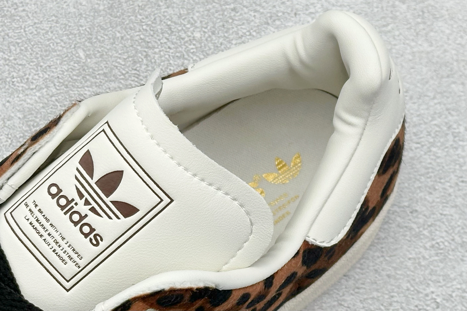 140 Adidas Originals Superstar II 贝壳头休闲板鞋 KI0569