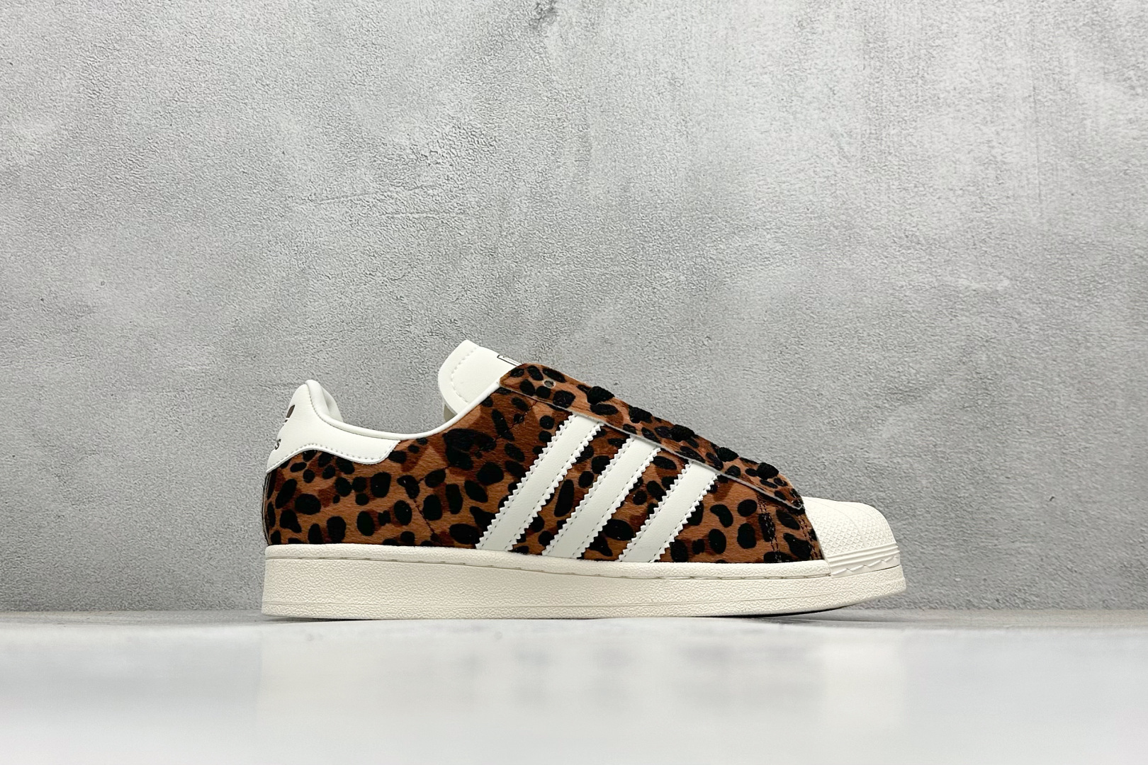 140 Adidas Originals Superstar II 贝壳头休闲板鞋 KI0569