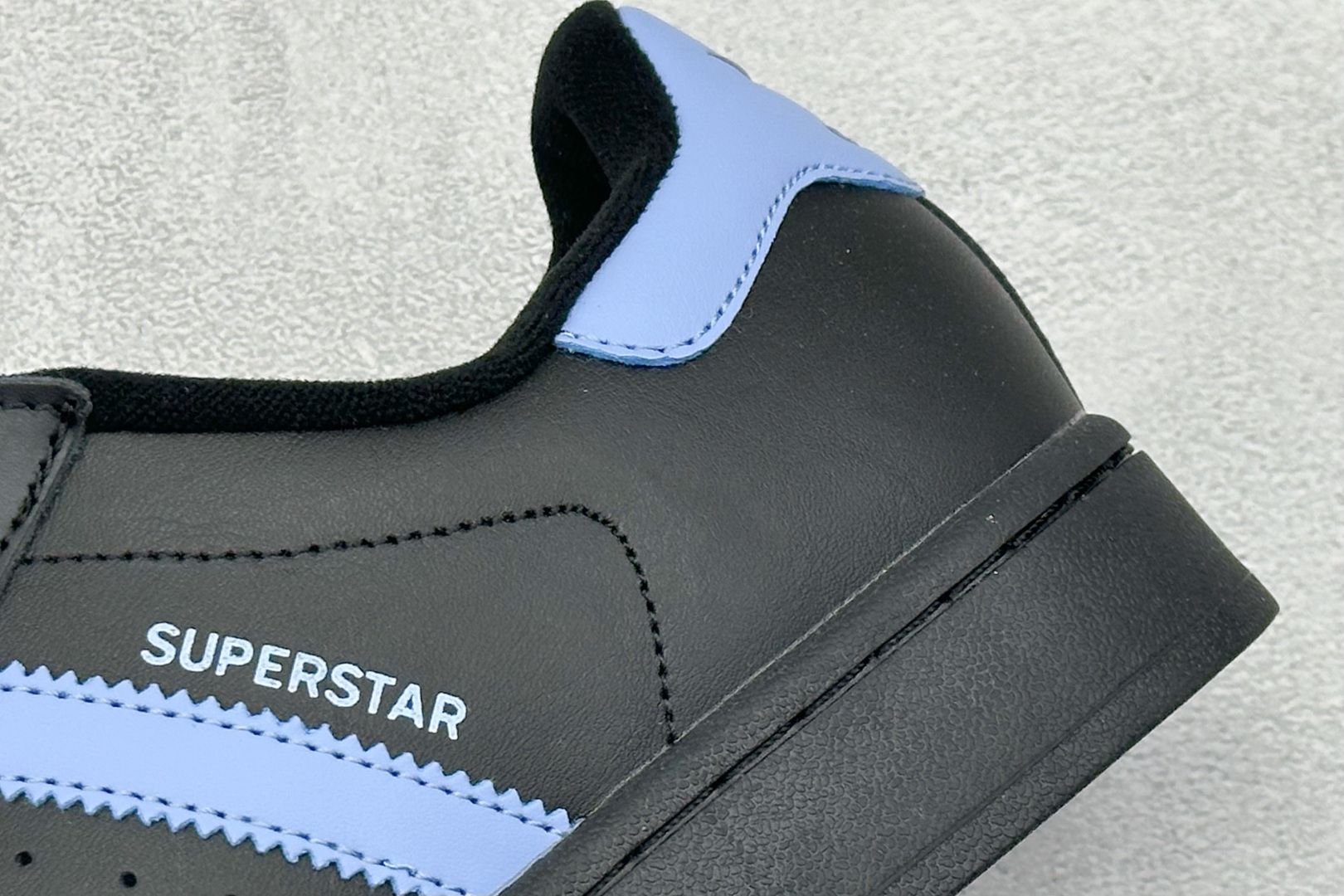 140 Adidas Originals Superstar II 贝壳头休闲板鞋 JS1338-Chinese UA Cheap High Quatity Brand Clothes Bags handbags Sneakers wholesale wholesaler seller from China Factory suppliers Fashion Clothing Shoes best Quality Beautiful Price 140 Adidas Originals Superstar II 贝壳头休闲板鞋 JS1338