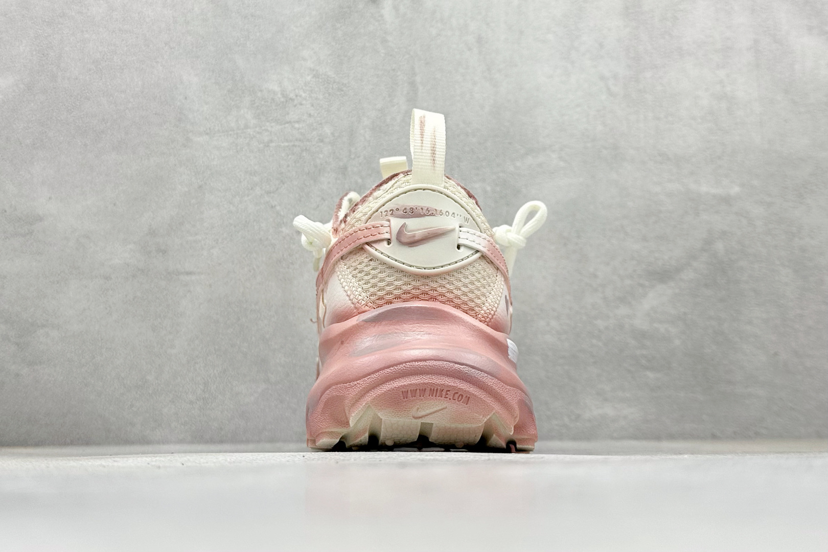 280 W NIKE TC 7900 新款老爹鞋 注入非凡时尚气息 DD9682-100-Chinese UA Cheap High Quatity Brand Clothes Bags handbags Sneakers wholesale wholesaler seller from China Factory suppliers Fashion Clothing Shoes best Quality Beautiful Price 280 W NIKE TC 7900 新款老爹鞋 注入非凡时尚气息 DD9682-100