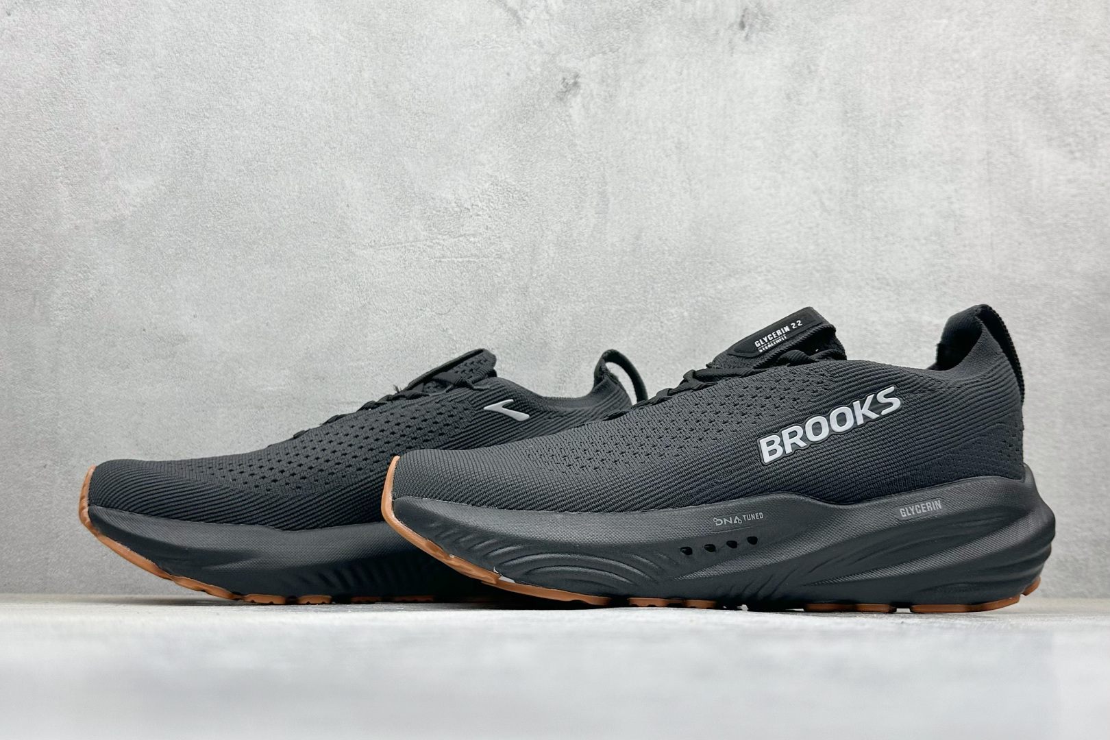 190 Z版Brooks 布鲁克斯 Glycerin 22 超弹轻盈跑步鞋 110448-1D-172