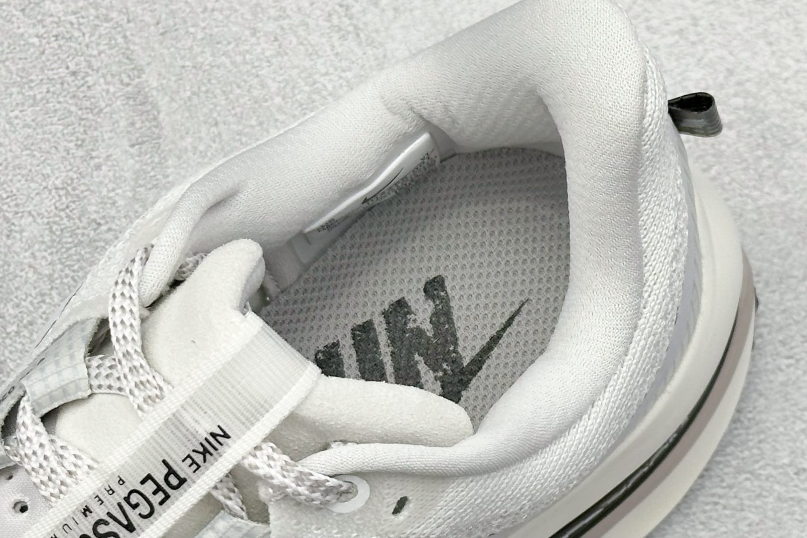 250 YH版Nike Air Zoom Pegasus Premium 耐克网面全掌气垫缓震跑鞋 IH2288-001