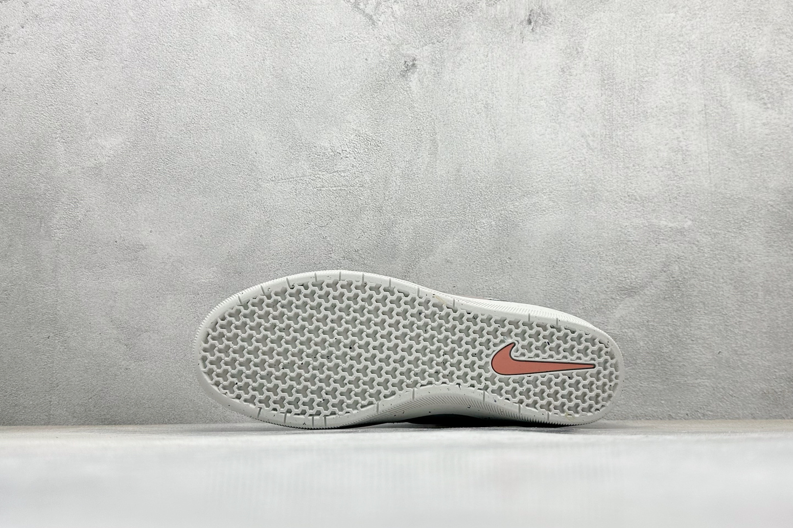 160 FS版 Nike SB Force 58 硫化杯底 传统篮球风格板鞋 DV5477-010