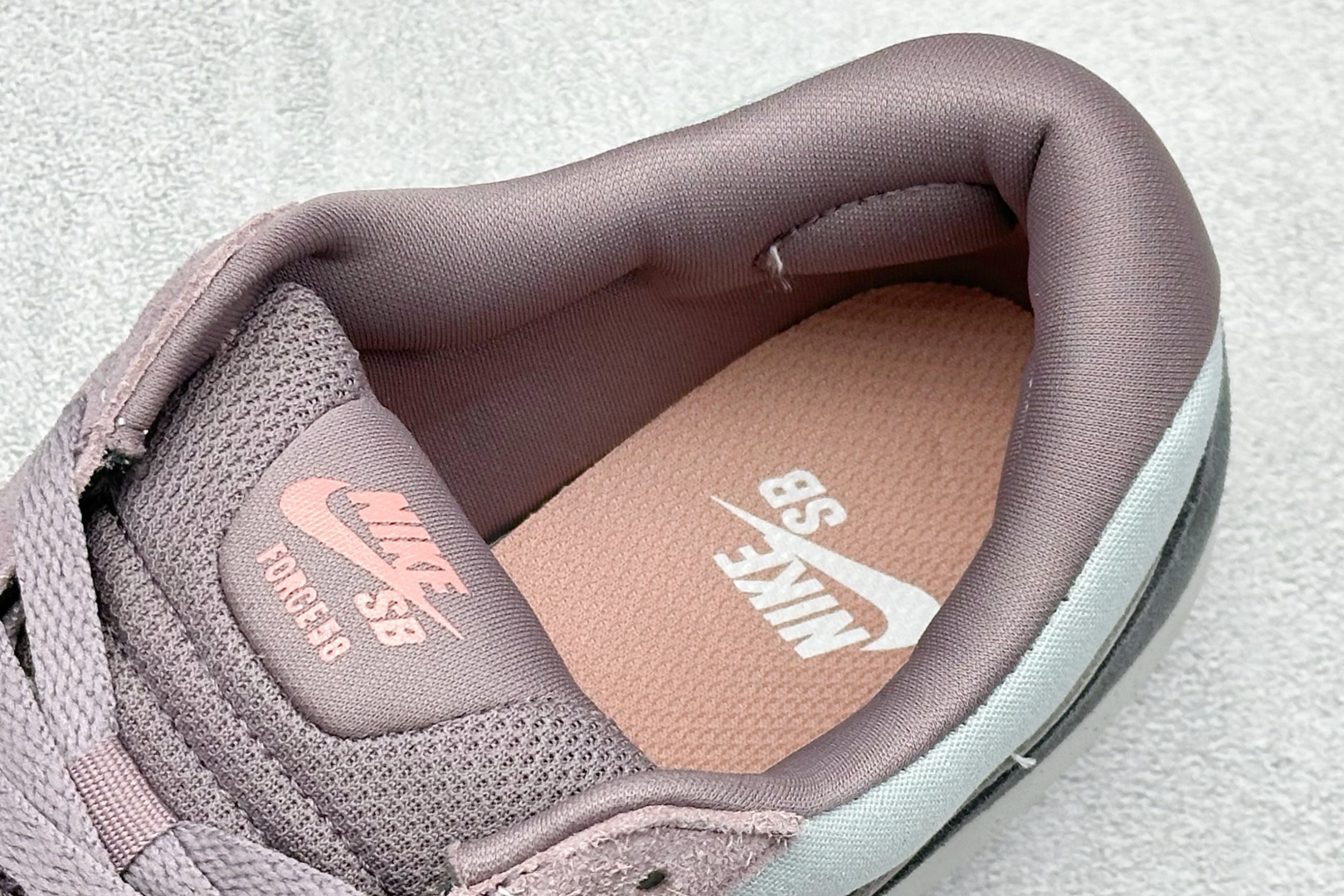 160 FS版 Nike SB Force 58 硫化杯底 传统篮球风格板鞋 DV5477-010