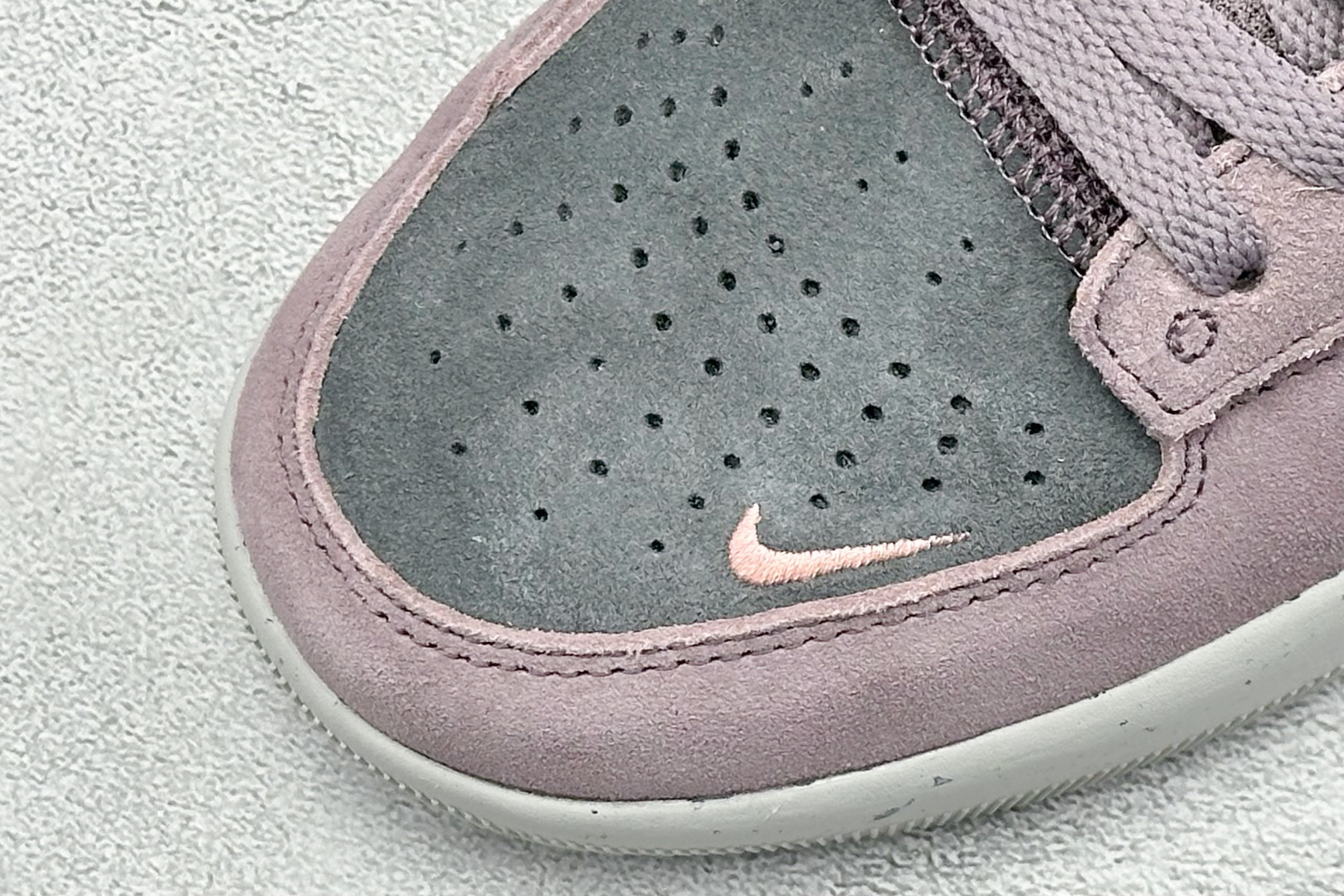 160 FS版 Nike SB Force 58 硫化杯底 传统篮球风格板鞋 DV5477-010