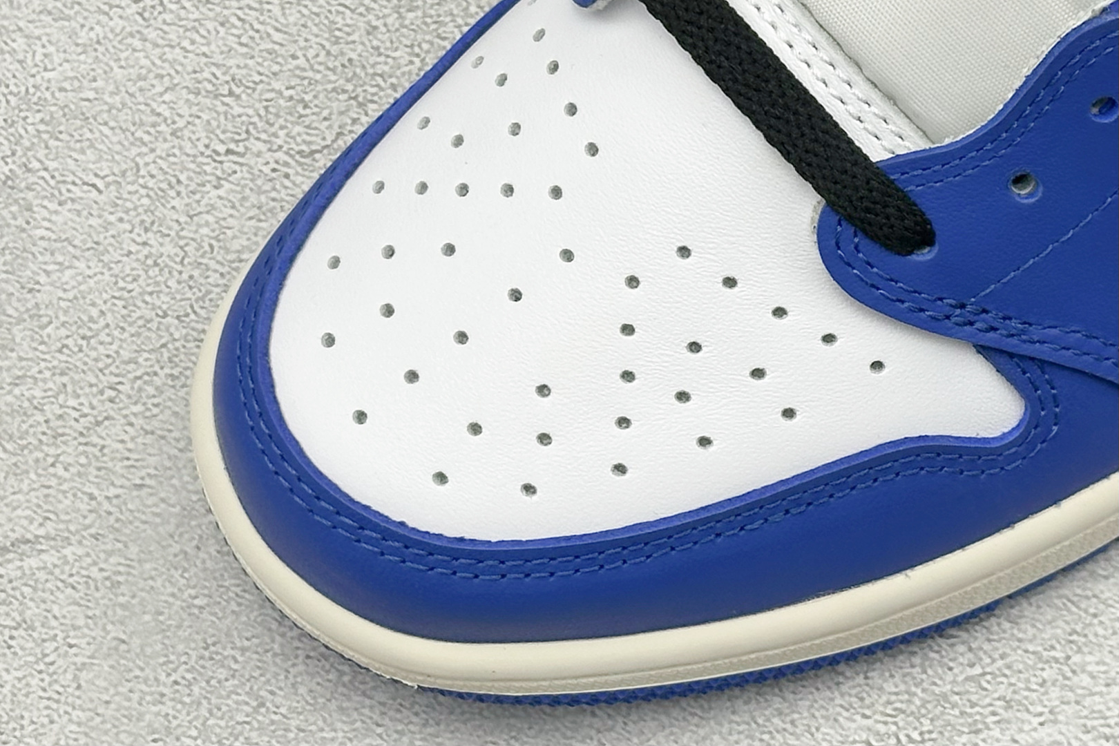 260 新F版Air Jordan 1 Low 小闪电 低帮板鞋 CZ0790-140