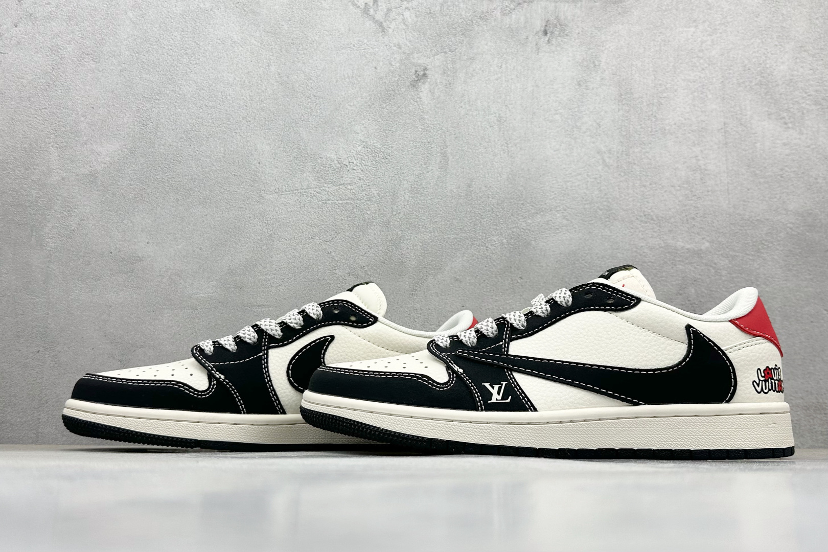 280 XC版Travis Scott x Fragment Design x Air Jordan 1 Low SP AJ1 乔1 LV联名 红尾黑勾 低帮文化休闲板鞋 ZH2598-162