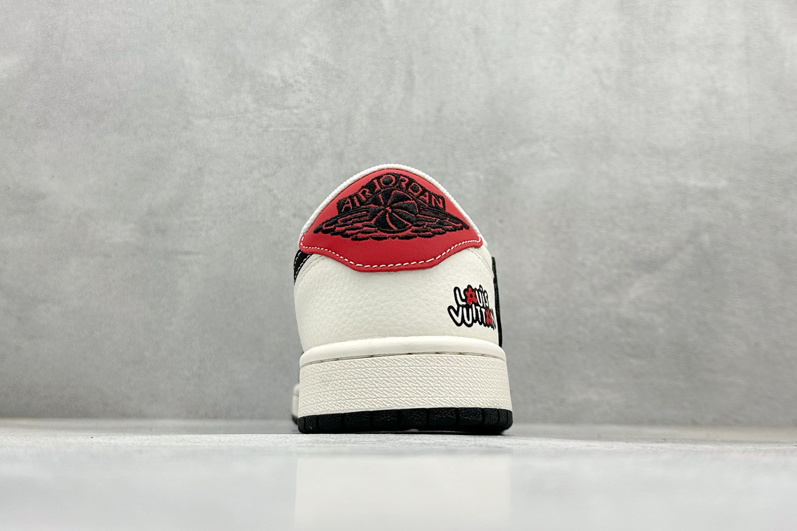 280 XC版Travis Scott x Fragment Design x Air Jordan 1 Low SP AJ1 乔1 LV联名 红尾黑勾 低帮文化休闲板鞋 ZH2598-162