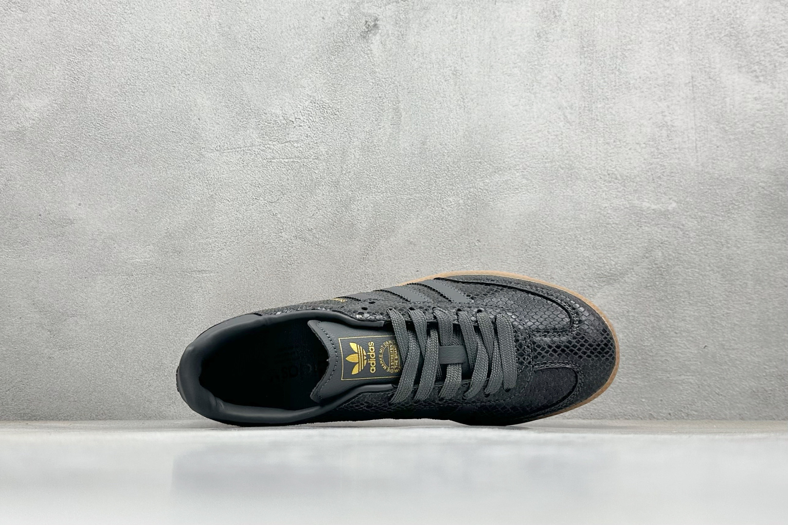 130 Adidas Originals Samba 阿迪达斯三叶草 桑巴舞系列绅士德训足球风百搭低帮休闲运动板鞋 JQ3532