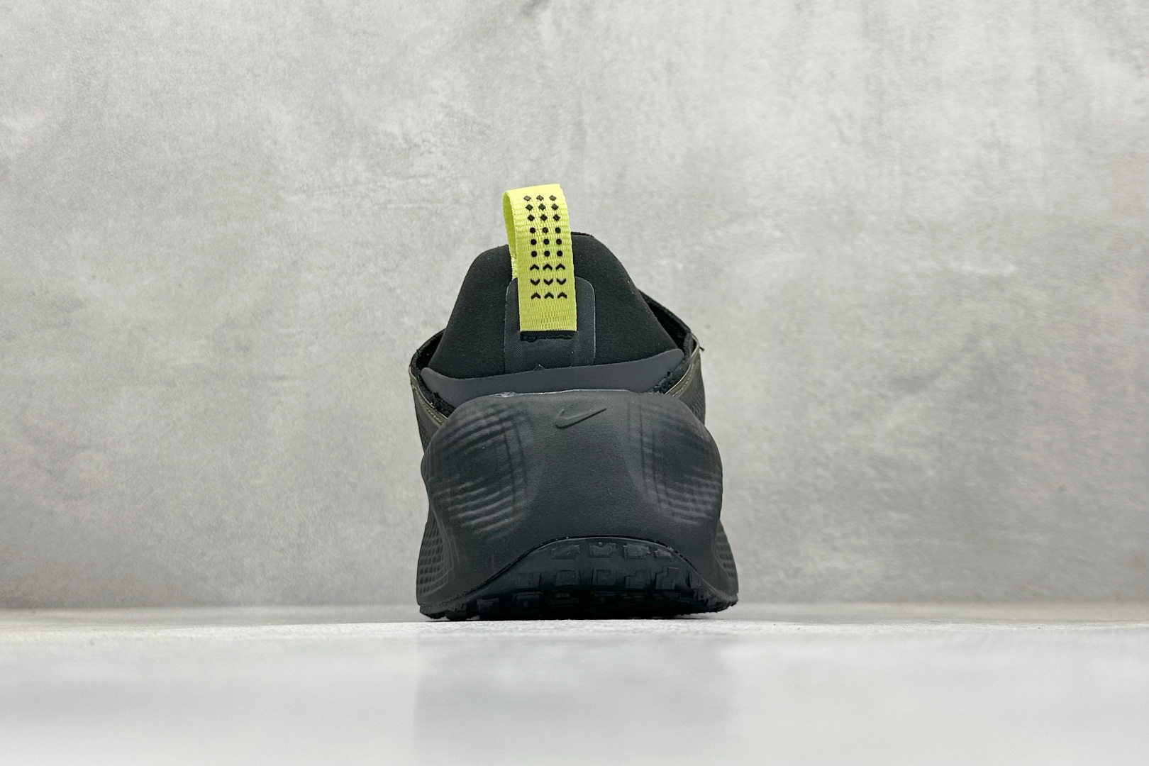 210 HYEIN SEO x Nike Ava Rover Ava Rover 联名鞋 DX4215-306