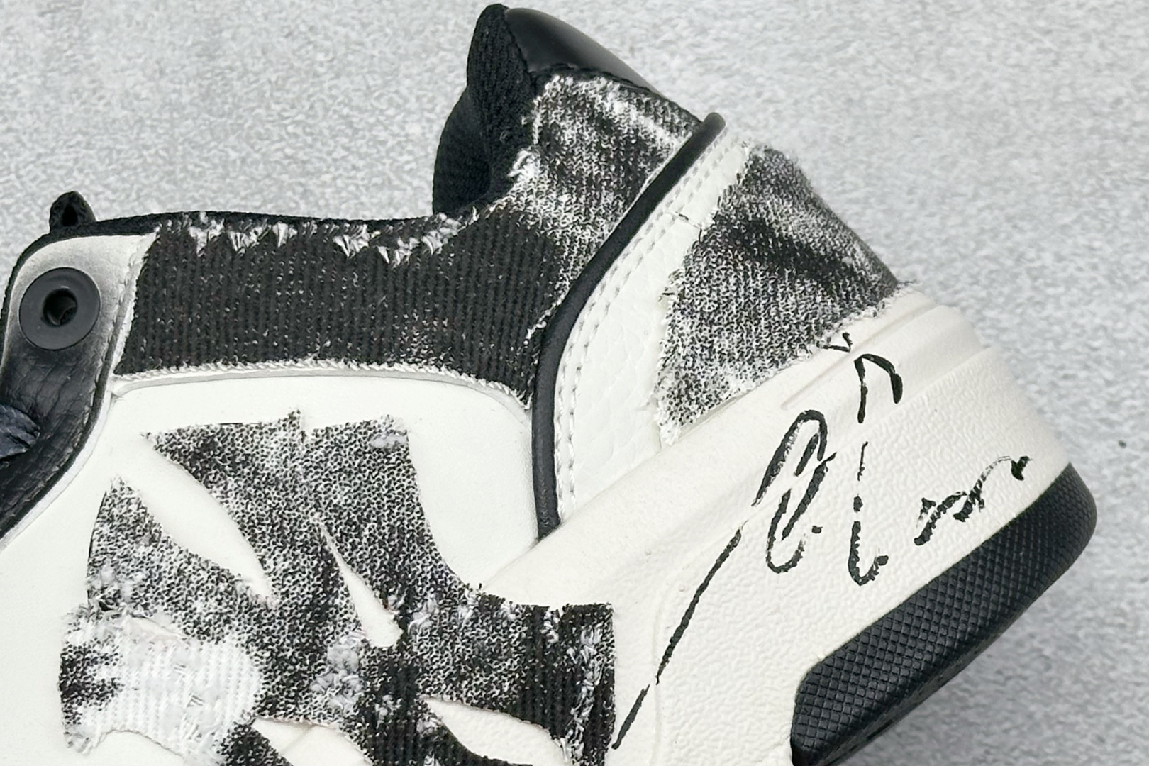 300 MLB NY 印花网红学长鞋 定制涂鸦恶作剧 内增高6cm 3ASXCA12N