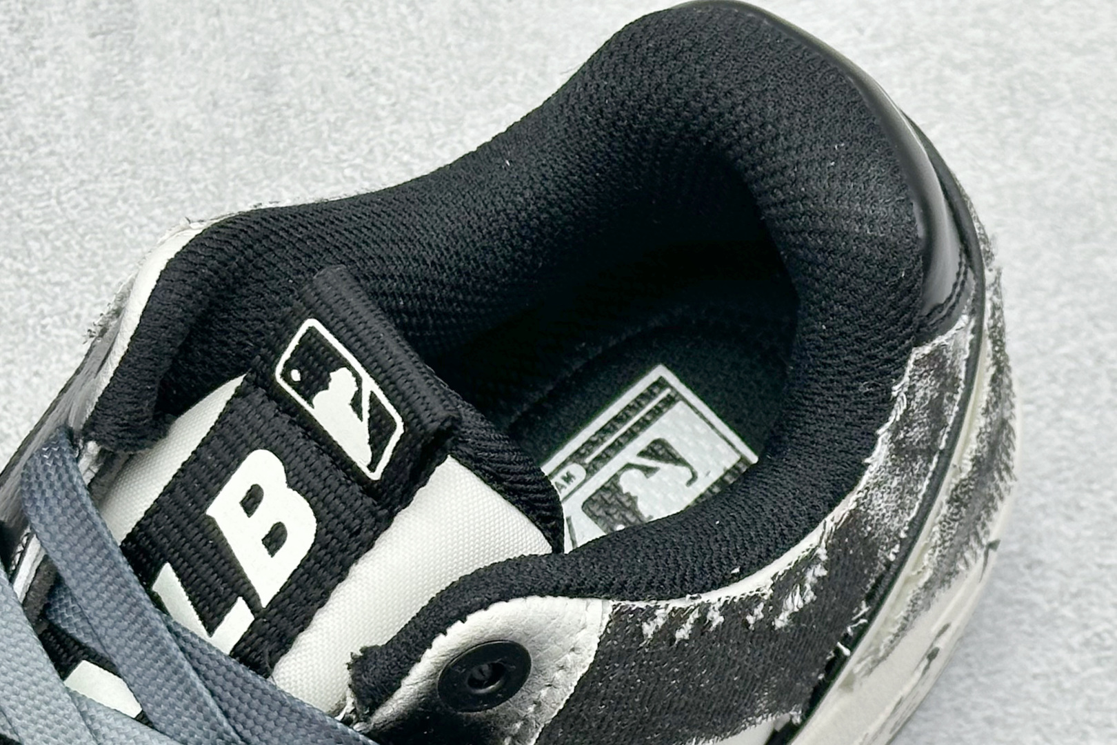 300 MLB NY 印花网红学长鞋 定制涂鸦恶作剧 内增高6cm 3ASXCA12N