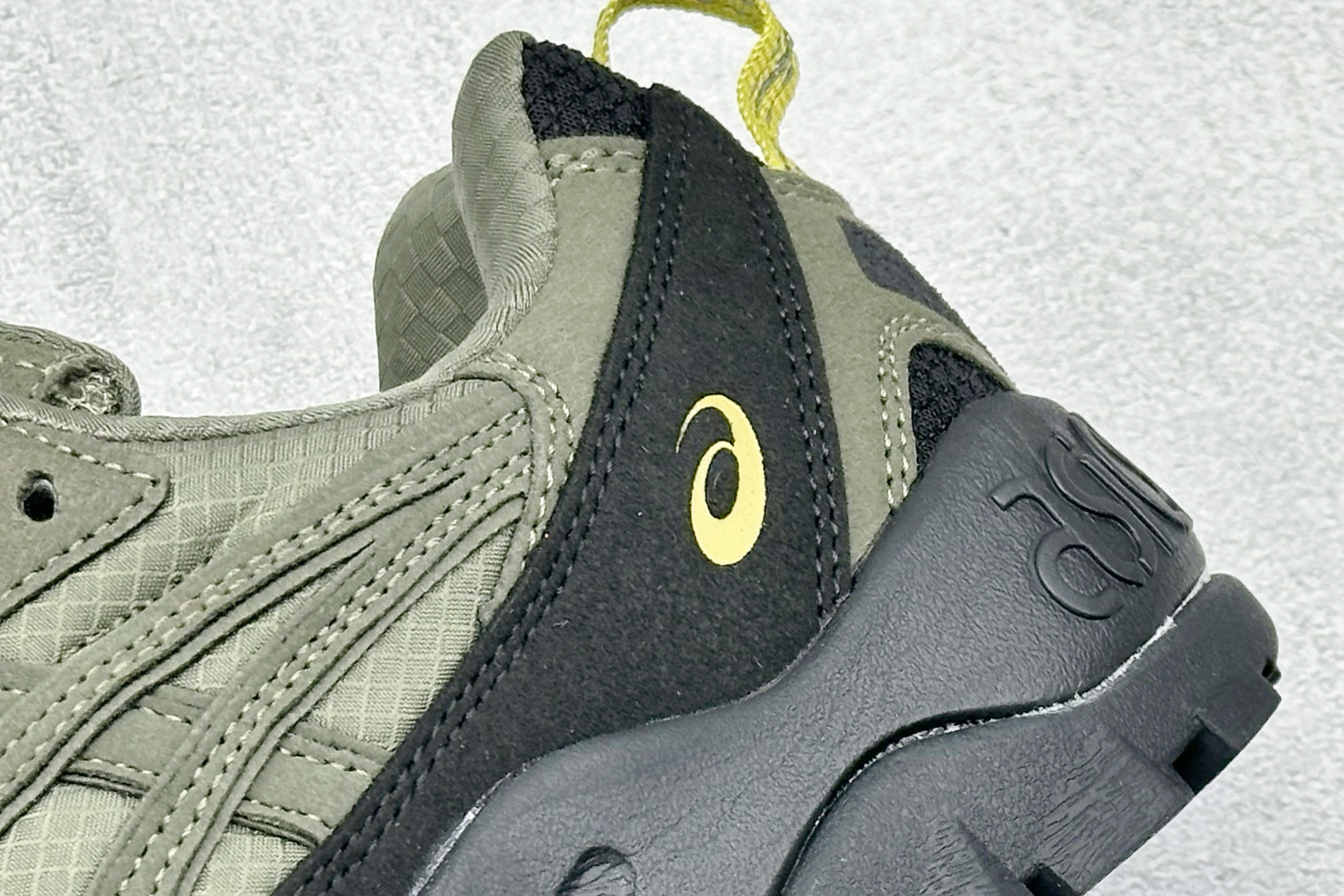 190 Asics GEL-PICKAX 亚瑟士 登山徒步 户外运动平衡减震 抗冲击支撑 防滑耐磨平衡轻便 户外功能鞋 1203A867-301