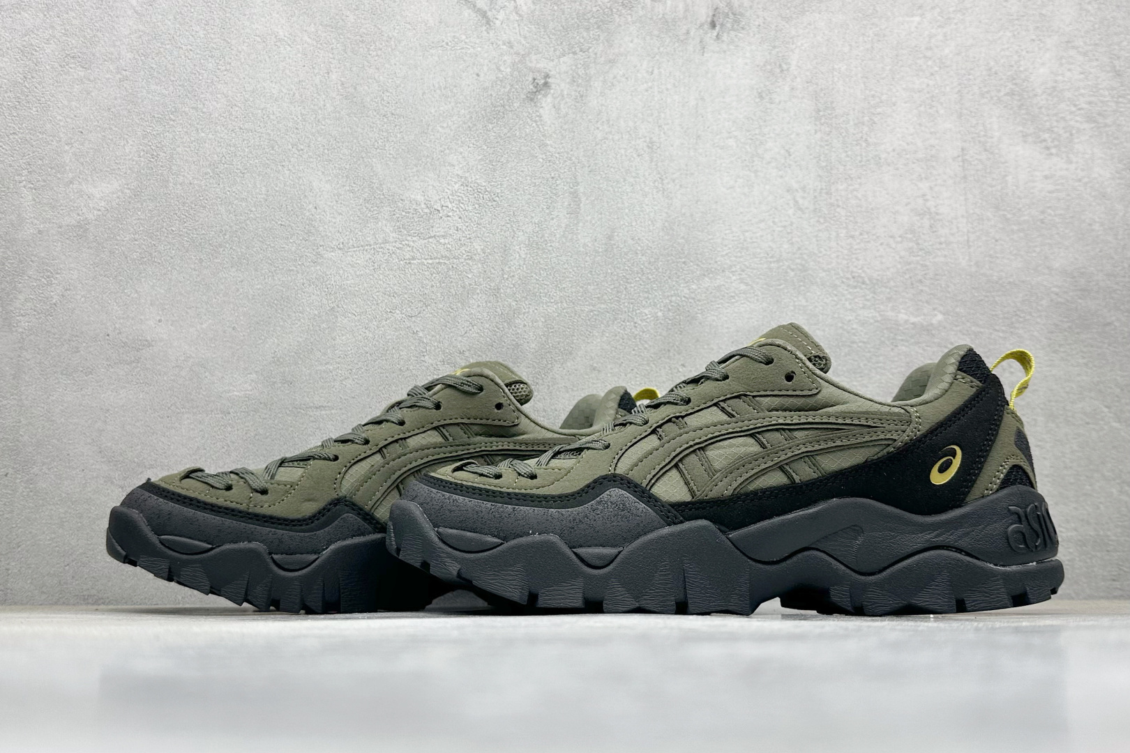 190 Asics GEL-PICKAX 亚瑟士 登山徒步 户外运动平衡减震 抗冲击支撑 防滑耐磨平衡轻便 户外功能鞋 1203A867-301