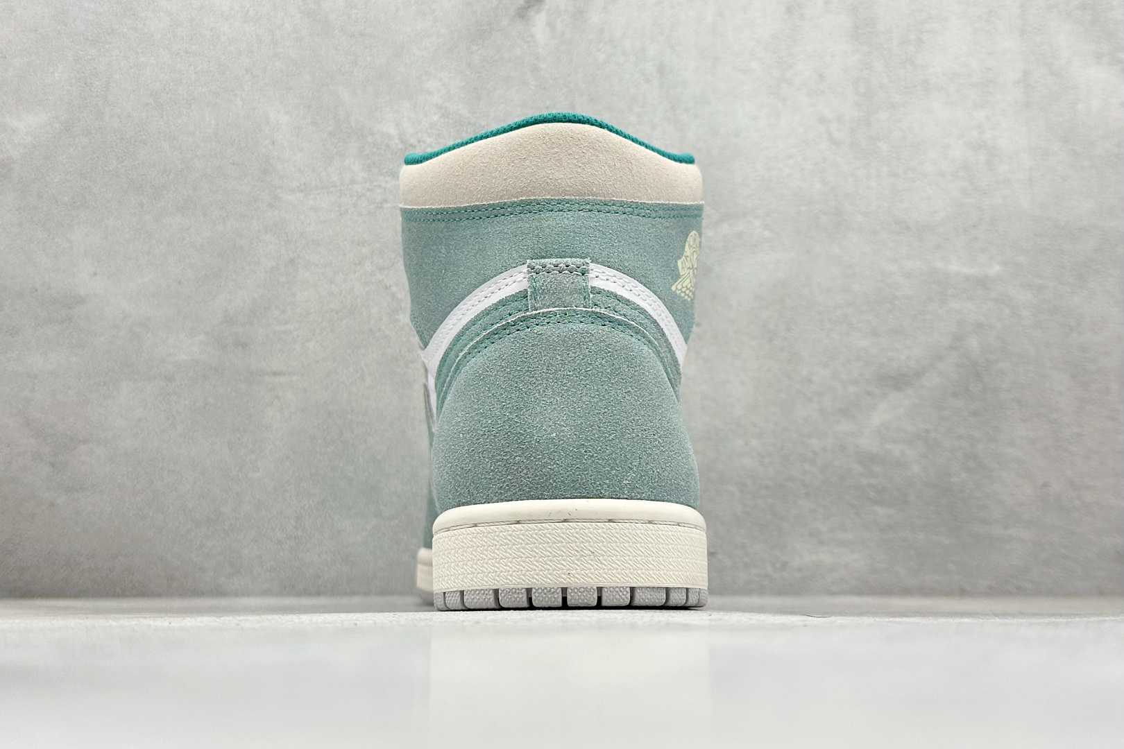 260 新F版AIR Jordan 1 RETRO HIGH 高帮 蒂芙尼 555088-311