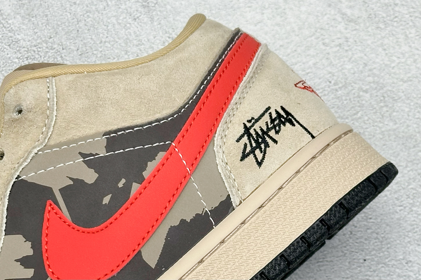 280 XC版Air Jordan 1 Retro Low x Stussy 斯图西联名低帮板鞋 LR8888-012-Chinese UA Cheap High Quatity Brand Clothes Bags handbags Sneakers wholesale wholesaler seller from China Factory suppliers Fashion Clothing Shoes best Quality Beautiful Price 280 XC版Air Jordan 1 Retro Low x Stussy 斯图西联名低帮板鞋 LR8888-012