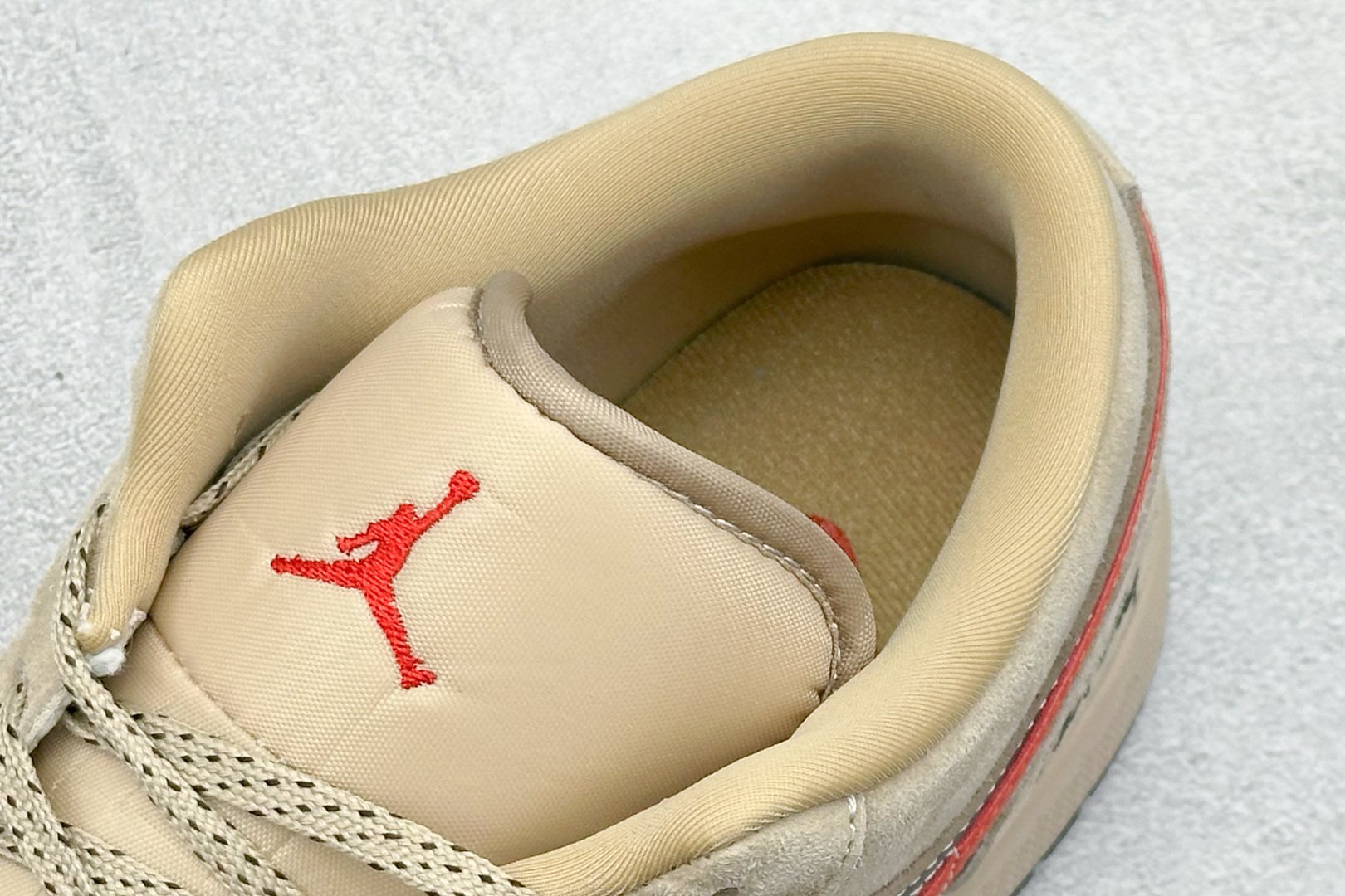 280 XC版Air Jordan 1 Retro Low x Stussy 斯图西联名低帮板鞋 LR8888-012-Chinese UA Cheap High Quatity Brand Clothes Bags handbags Sneakers wholesale wholesaler seller from China Factory suppliers Fashion Clothing Shoes best Quality Beautiful Price 280 XC版Air Jordan 1 Retro Low x Stussy 斯图西联名低帮板鞋 LR8888-012