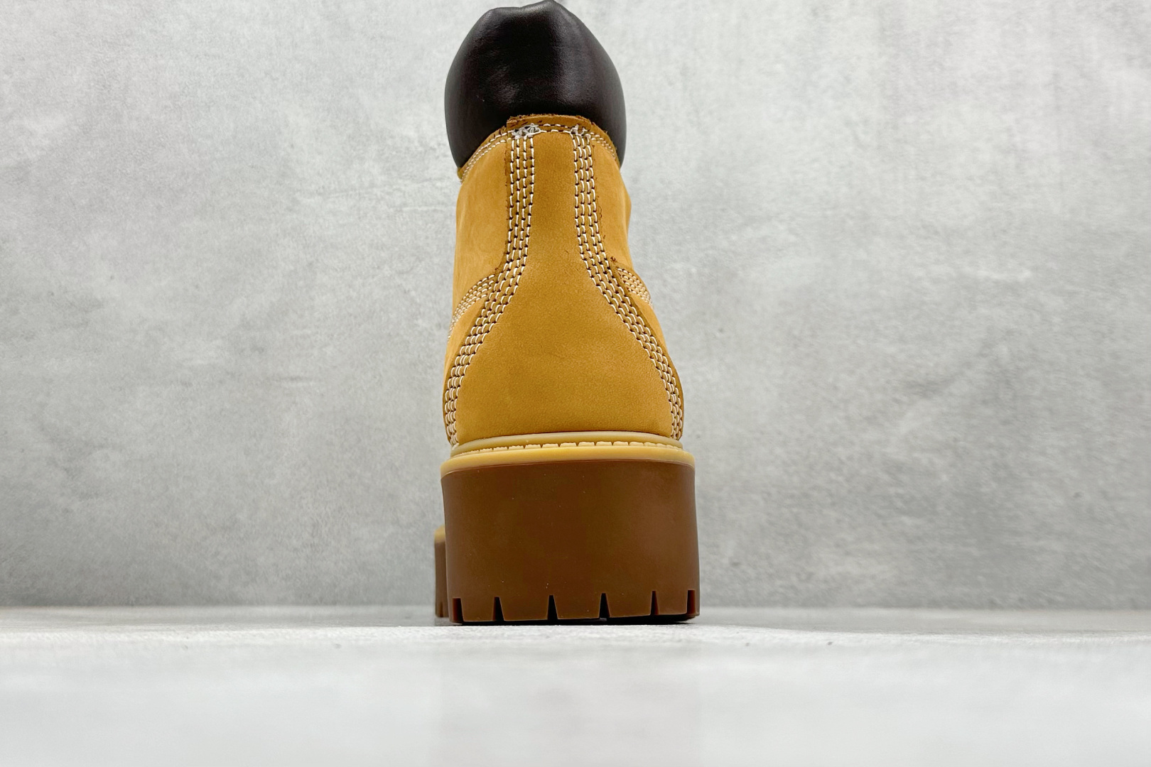 300 广东中山版添柏岚Timberland踢不烂/经典款黄色高帮