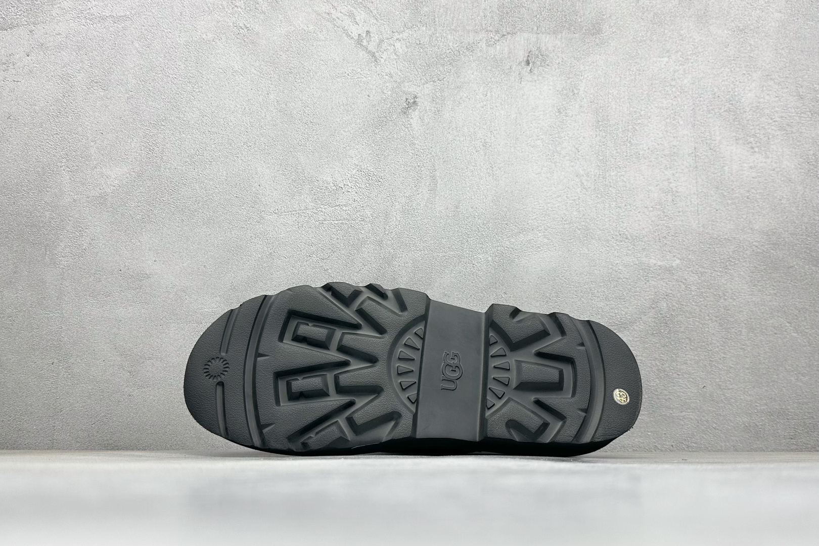 220 UGG2025 春季新款 Hybird 塔斯曼系列男鞋 1166913