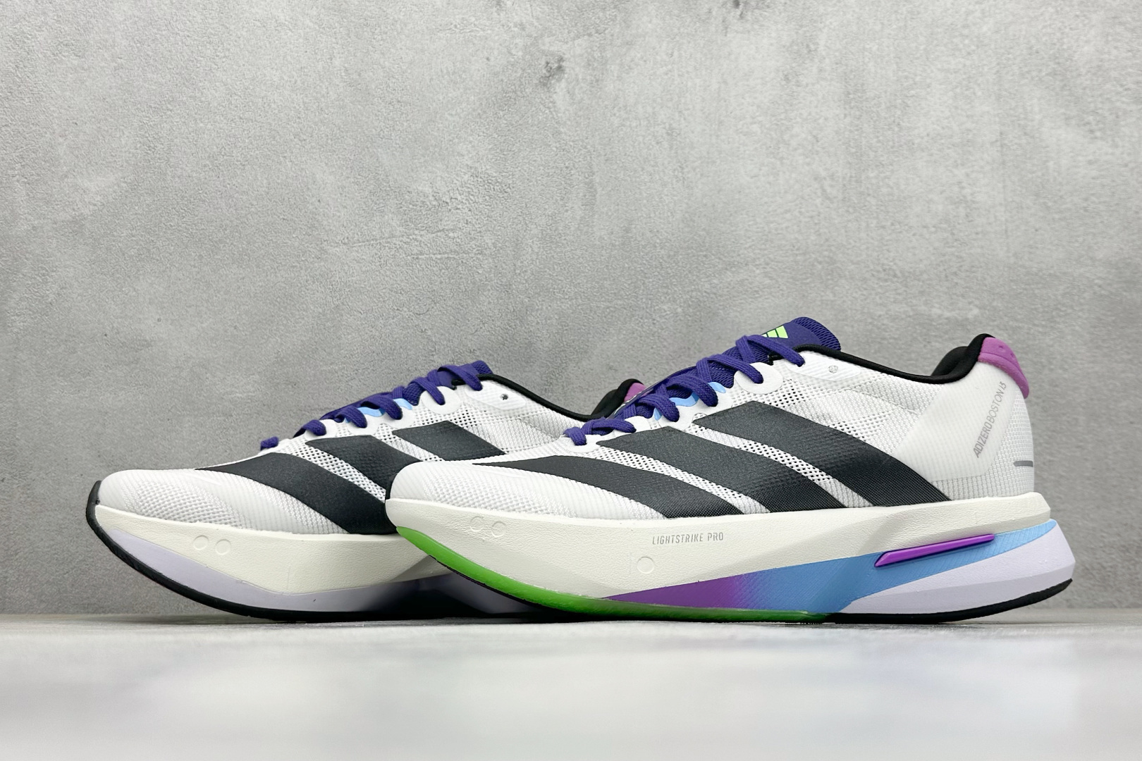 180 AD Adizero Boston 13 透气网布竞速跑鞋 JS4946