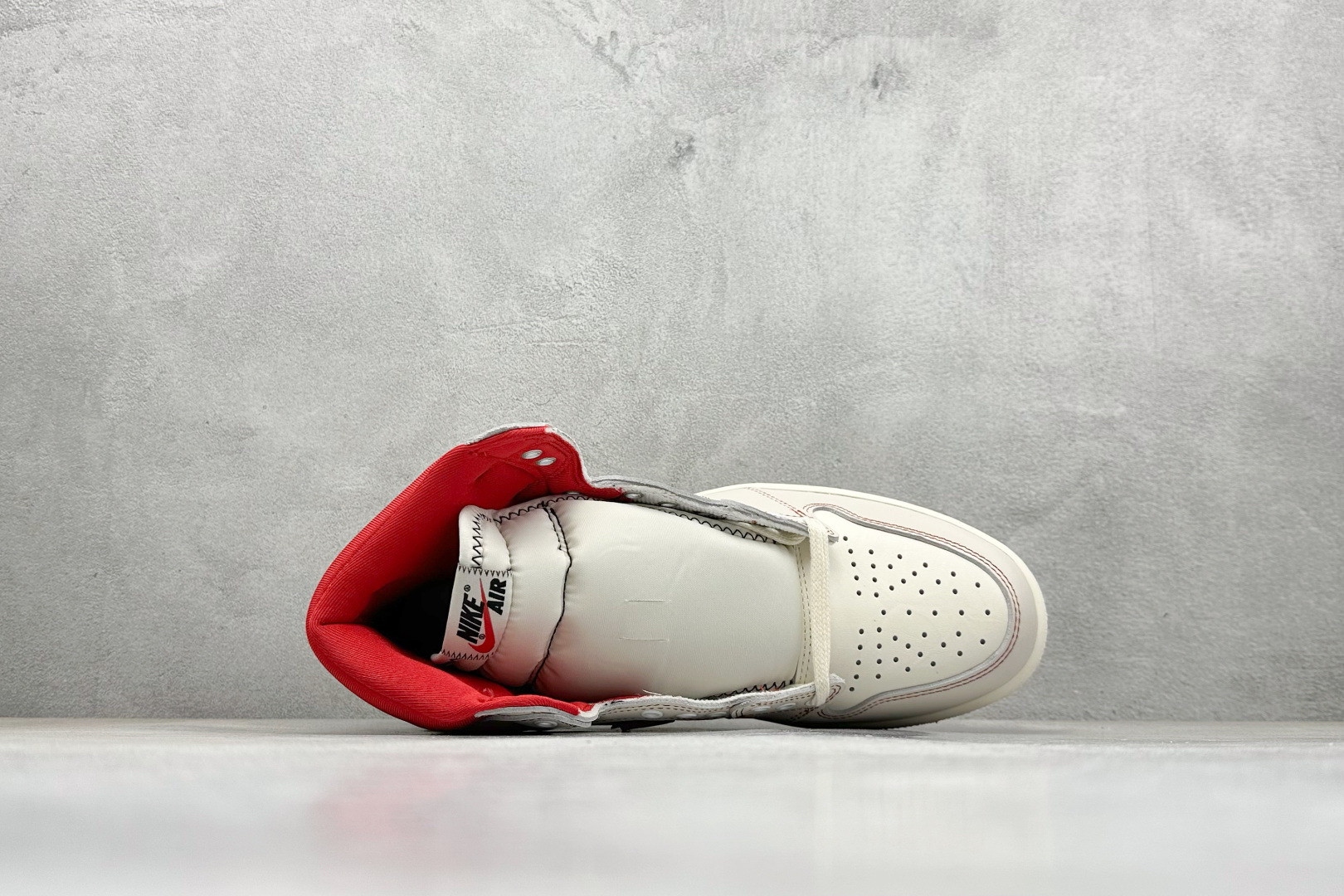 🌹 终端放店新F版AIR Jordan 1 RETRO HIGH OG 高帮 兔八哥原装纸板原楦开发 极