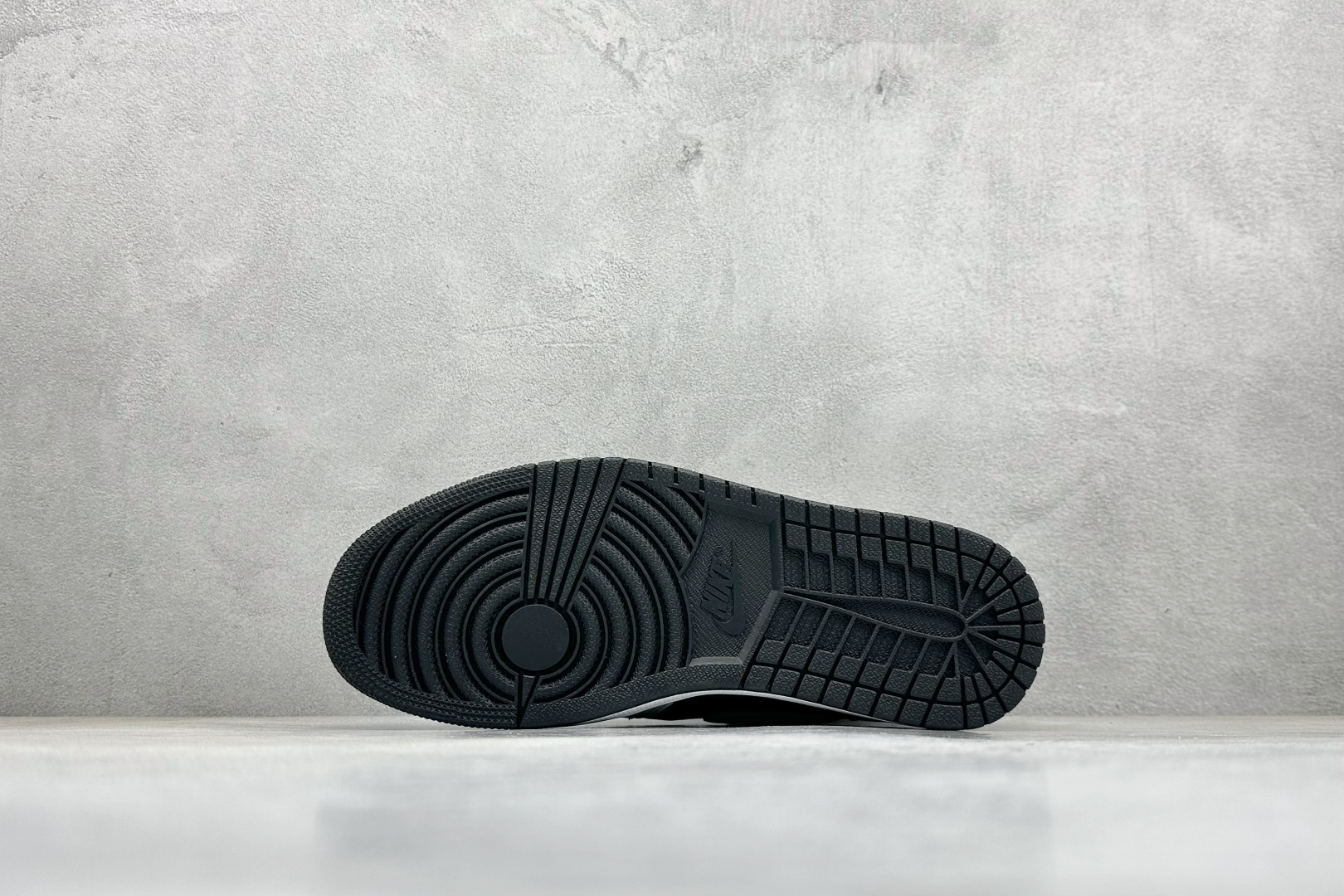 🌹 终端放店新F版AIR Jordan 1 RETRO HIGH OG 高帮 黑灰原装纸板原楦开发 极致