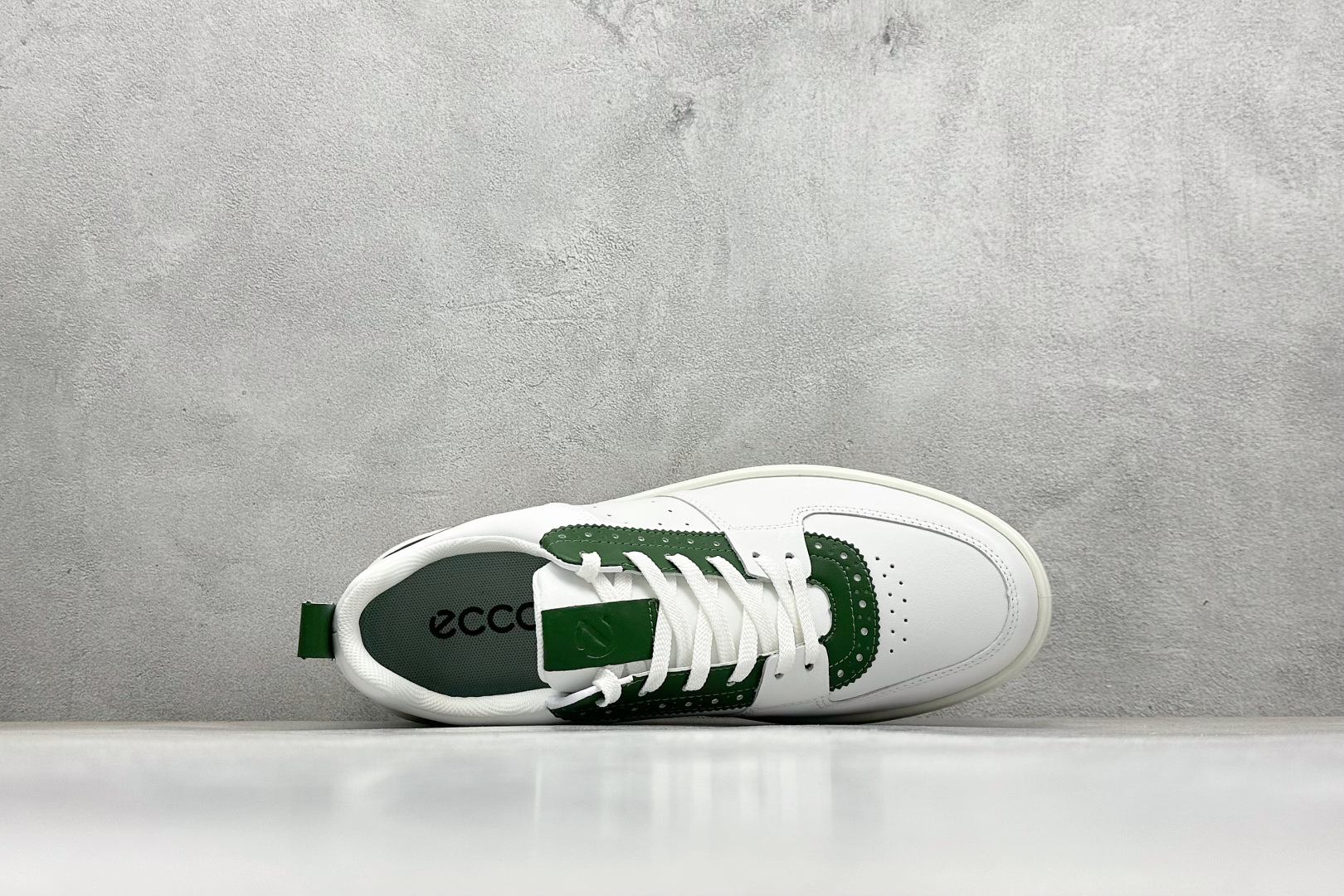 300 ECCO爱步老爹鞋男士夏季新款 全头层百搭潮流户外运动鞋 健步BIOM系列新款 117346