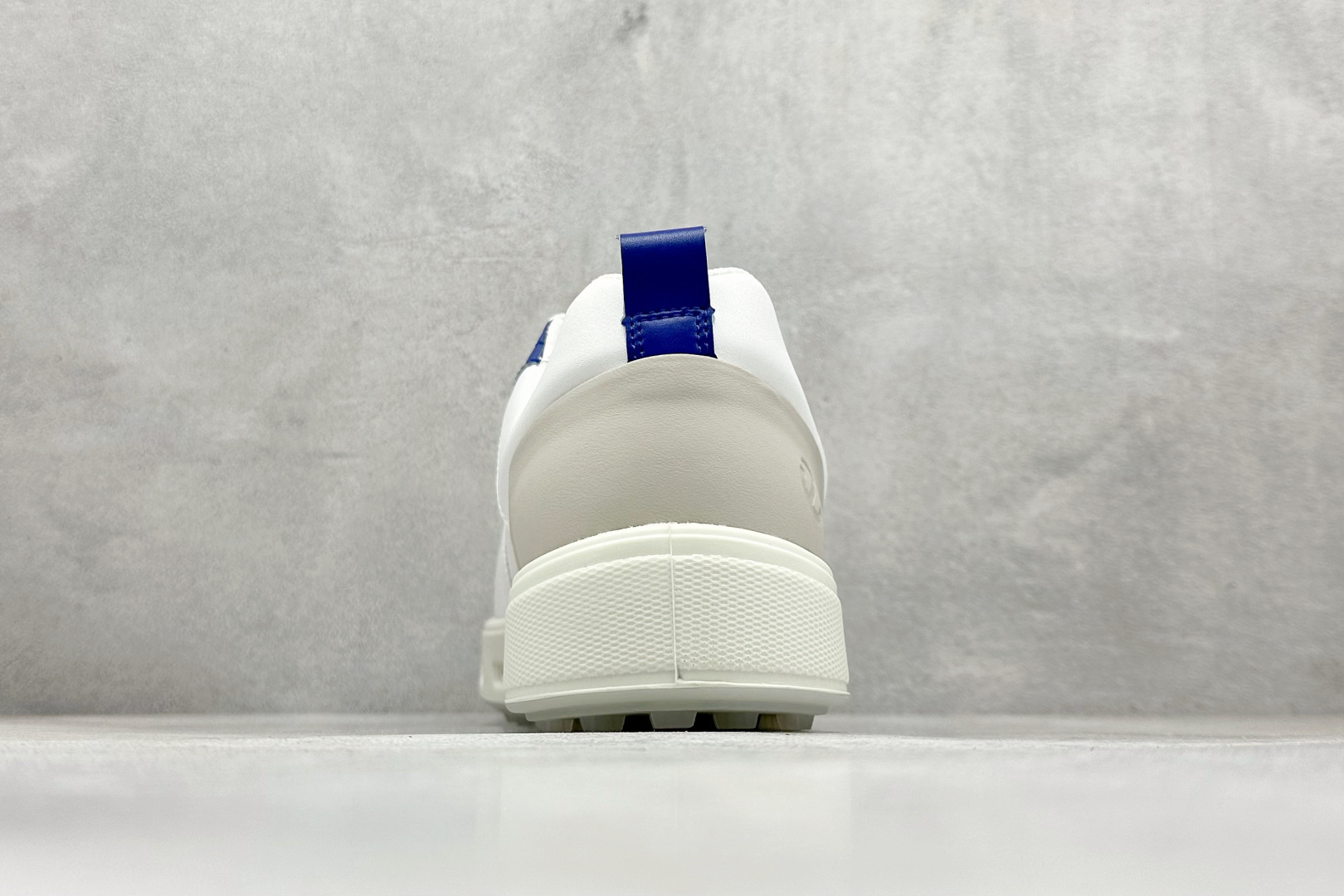 300 ECCO爱步老爹鞋男士夏季新款 全头层百搭潮流户外运动鞋 1173461287