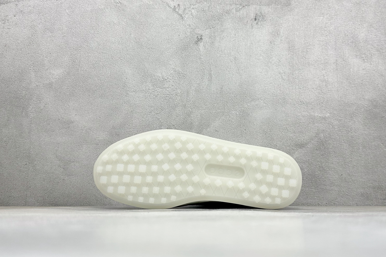 300 ECCO爱步老爹鞋男士夏季新款 全头层百搭潮流户外运动鞋 1173461287